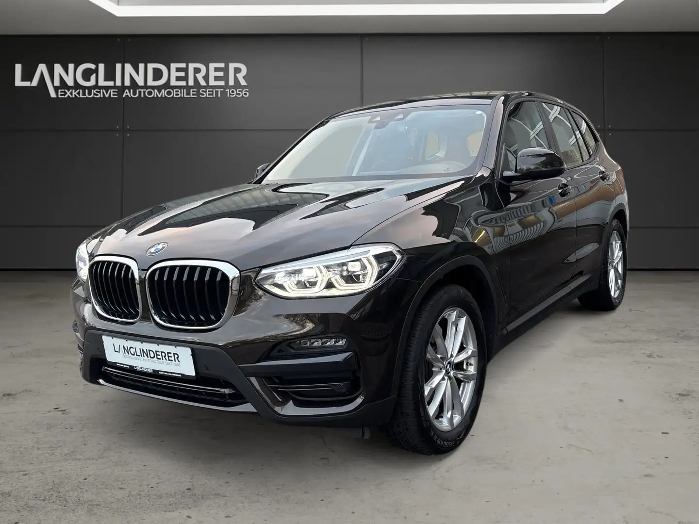 BMW X3 xDrive20i Advantage HUD LED DrivingAssistant Braun - 1