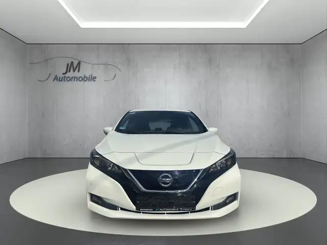 Nissan Leaf view 2