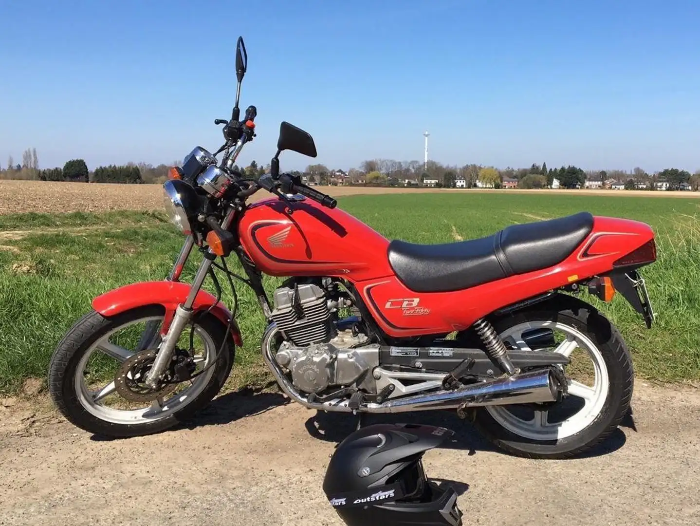 Honda CB 250 MC 26 Rouge - 1