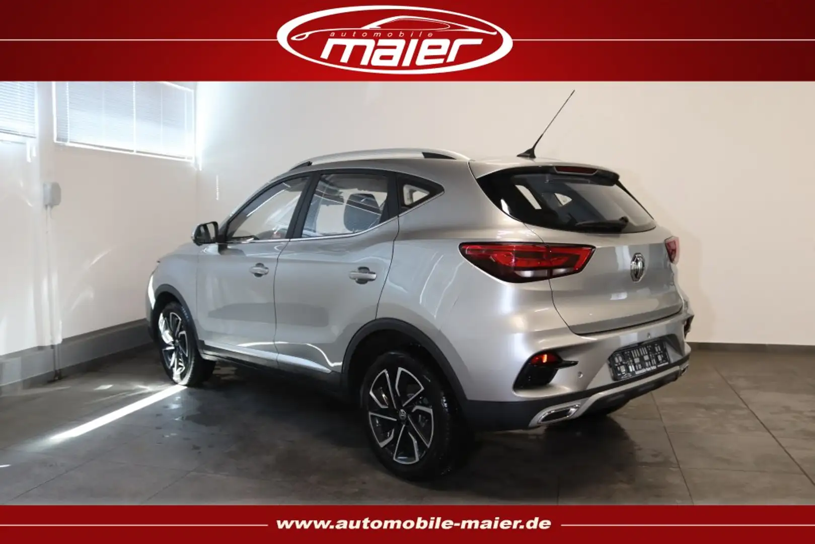 MG ZS Comfort-Virtual-360°-Leder-LED-KESSY-MFL-DAB- Silber - 2