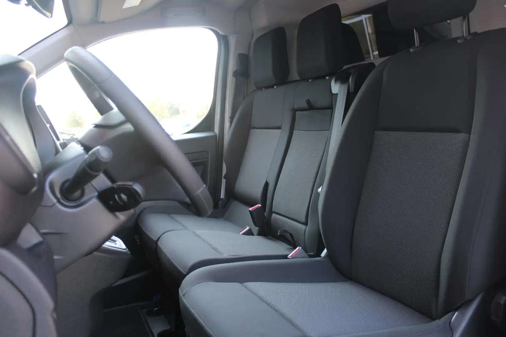 Peugeot e-Expert LONG (L3) 75 kWh 136PK 3-FASE | SCHUIFDEUREN LINKS Blanco - 2