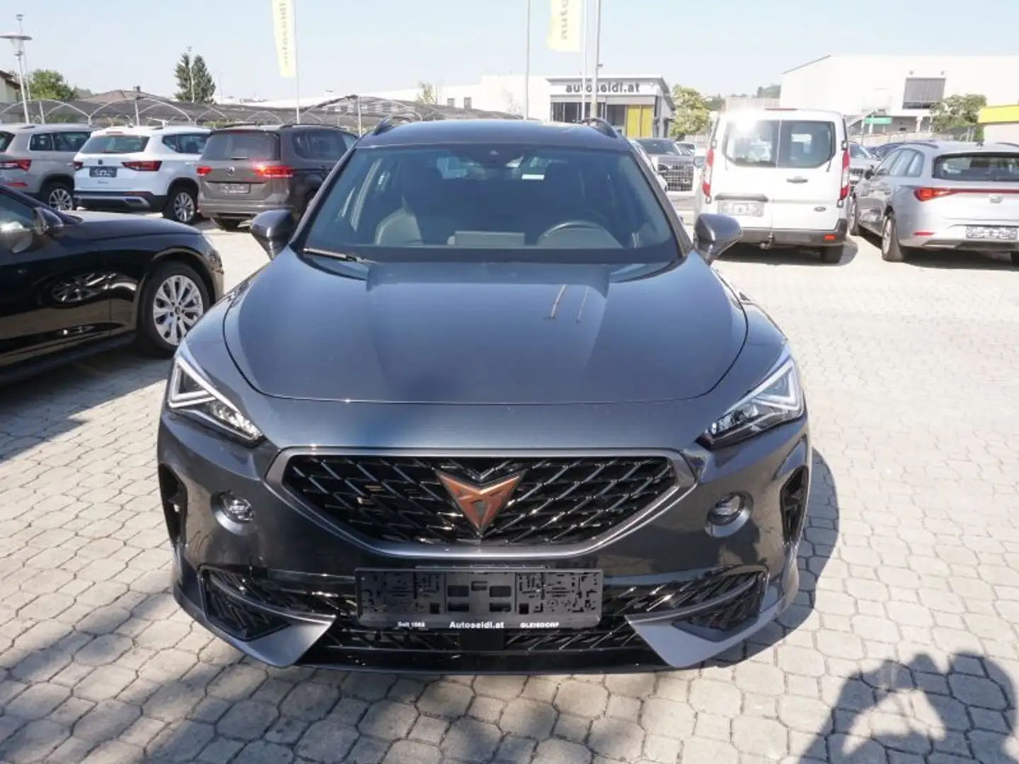 CUPRA Formentor 2,0 TDI *VIRTUAL+LED+18"ALU* Grau - 2