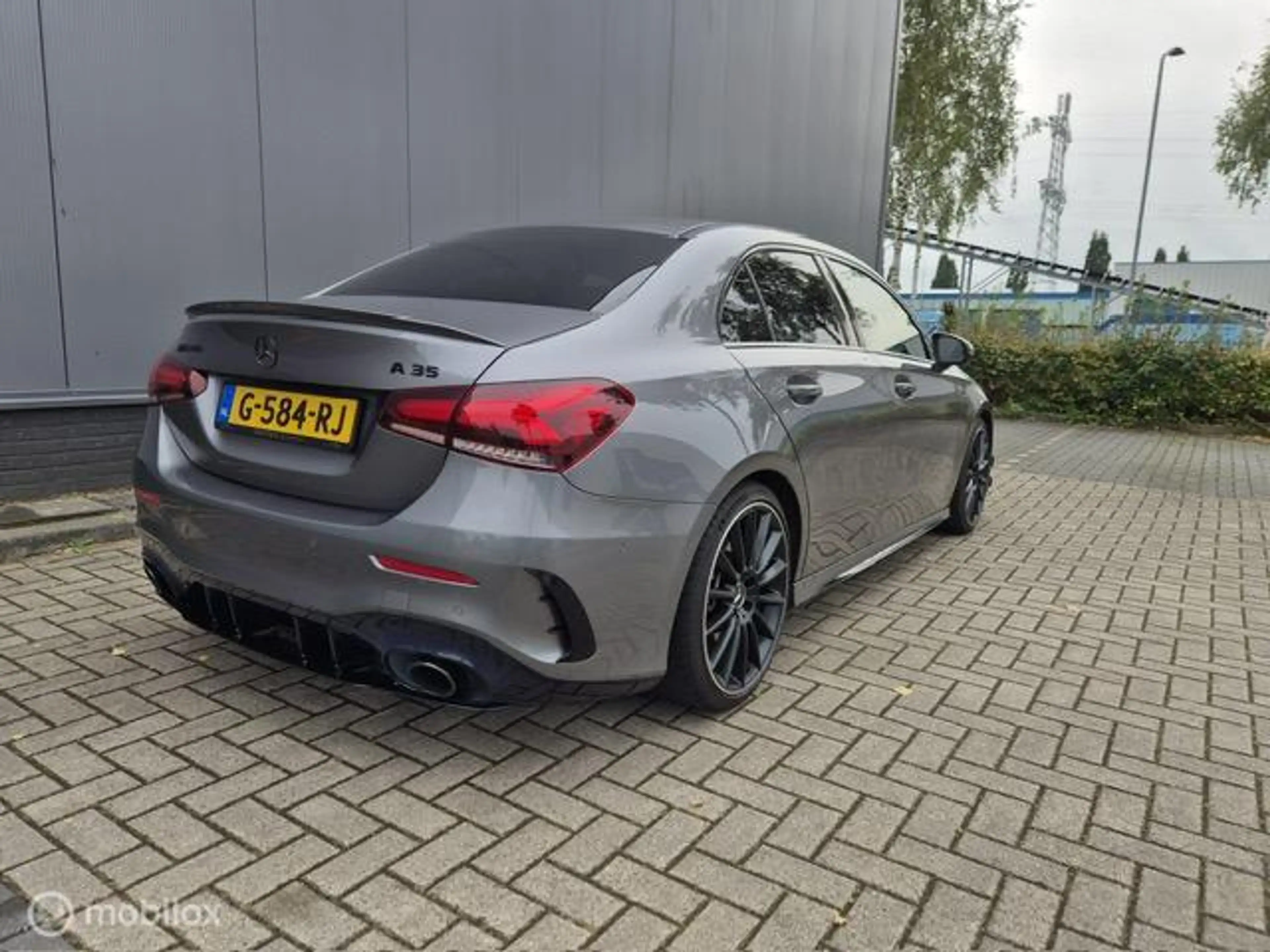 Mercedes-Benz A 35 AMG 4MATIC Premium Plus — photo 5