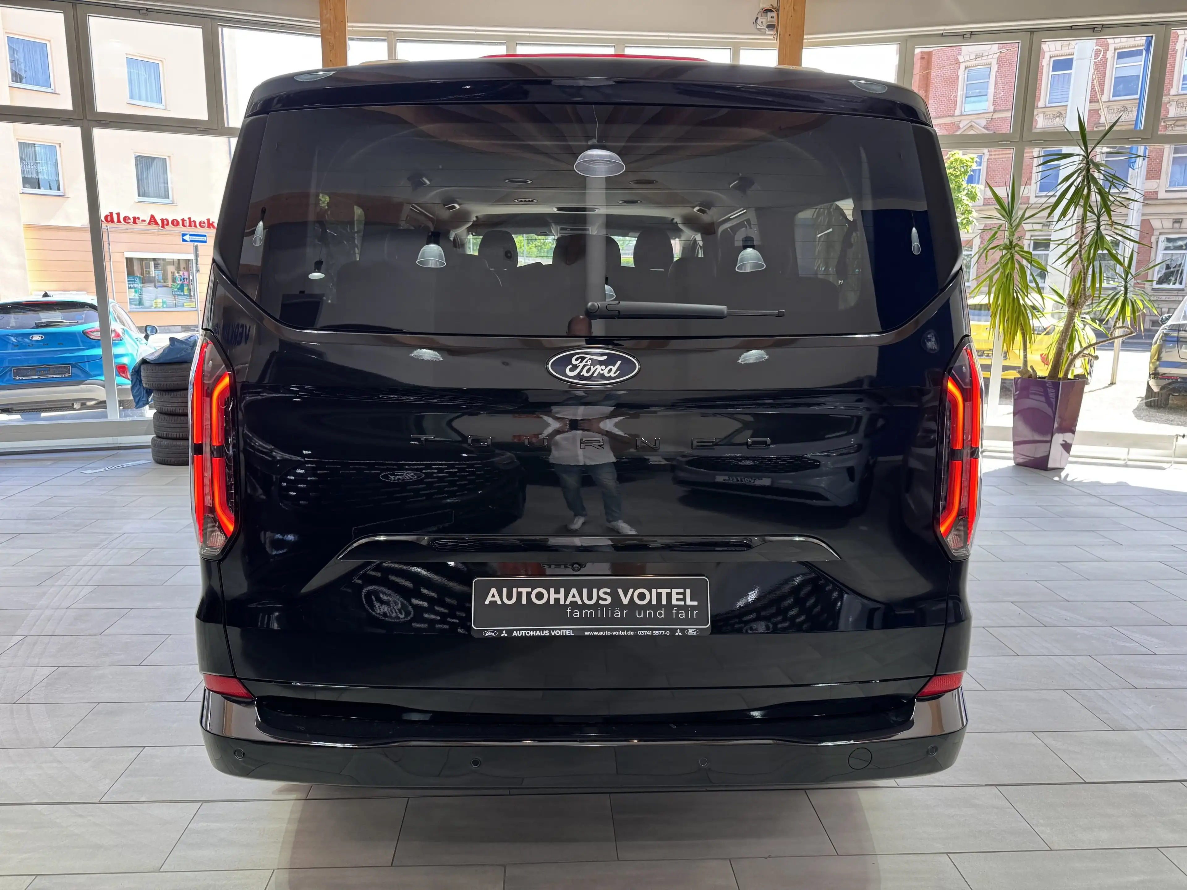 Ford Tourneo Custom Titanium X B&O / Standheizung / 360° Kamera — photo 6
