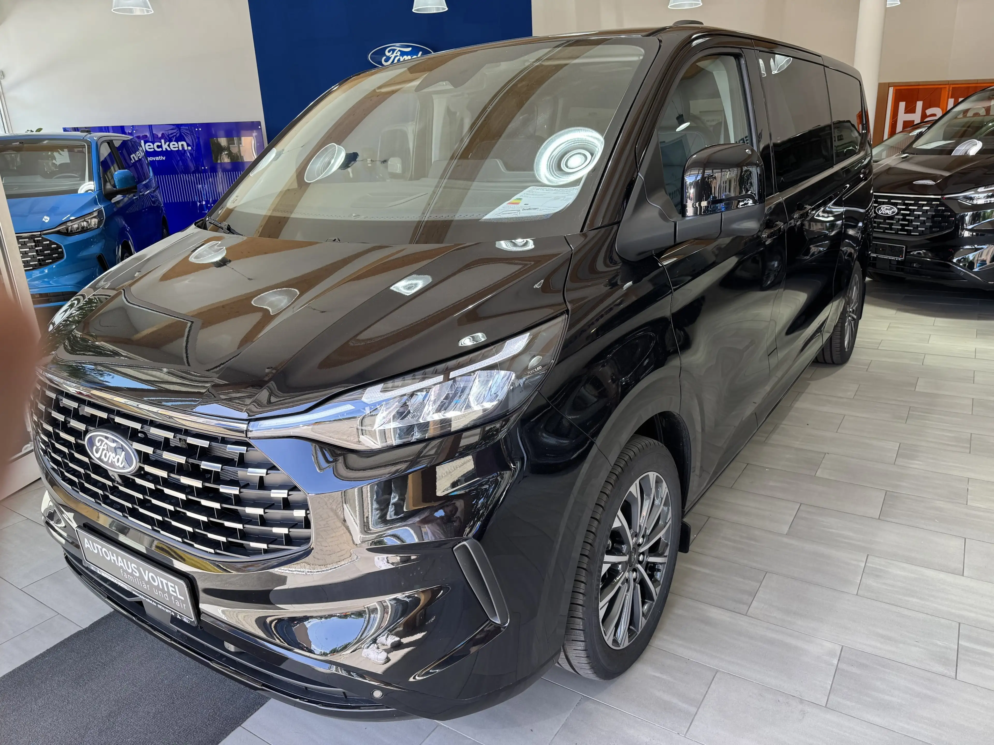 Ford Tourneo Custom Titanium X B&O / Standheizung / 360° Kamera