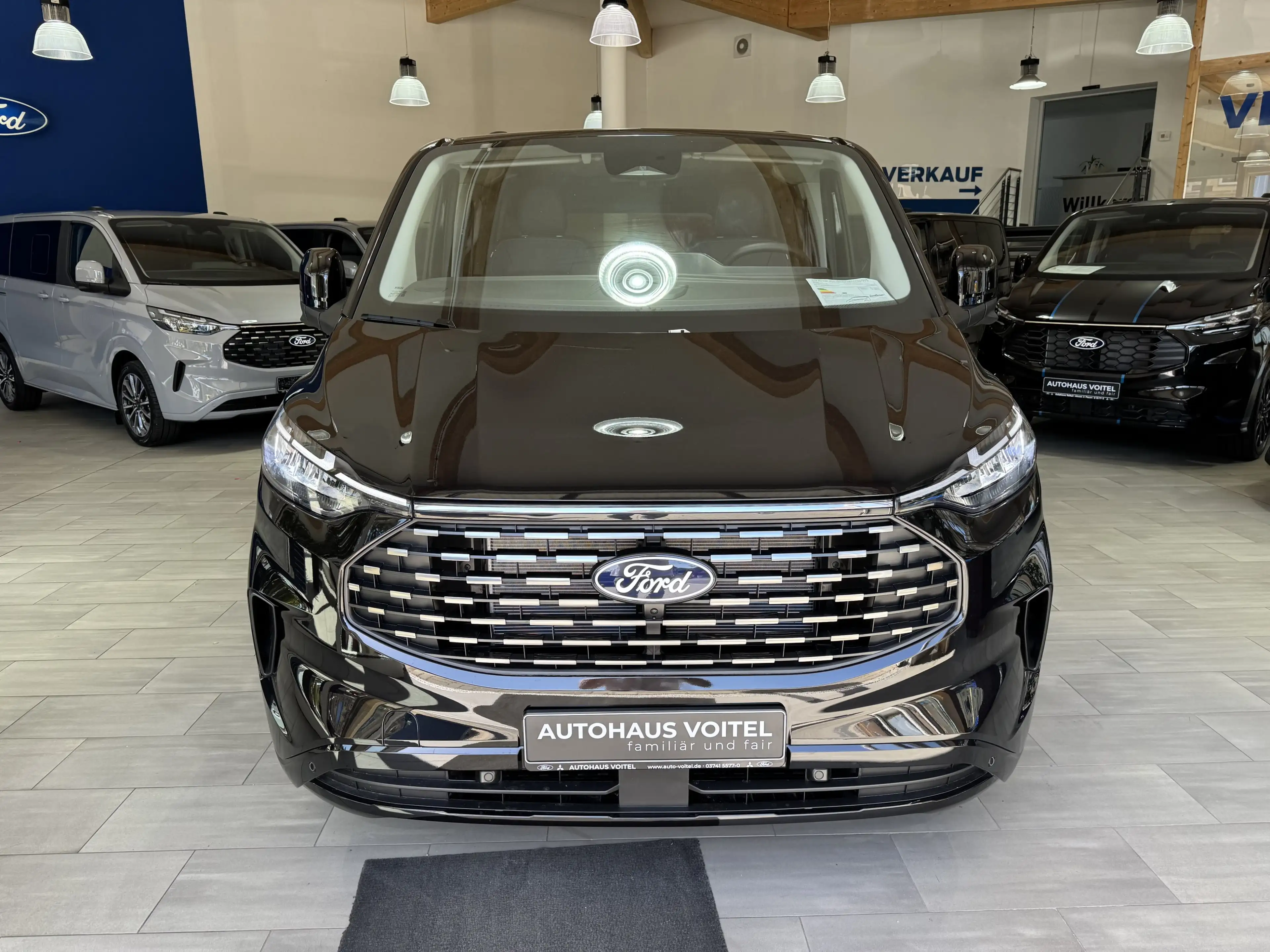 Ford Tourneo Custom Titanium X B&O / Standheizung / 360° Kamera — photo 2