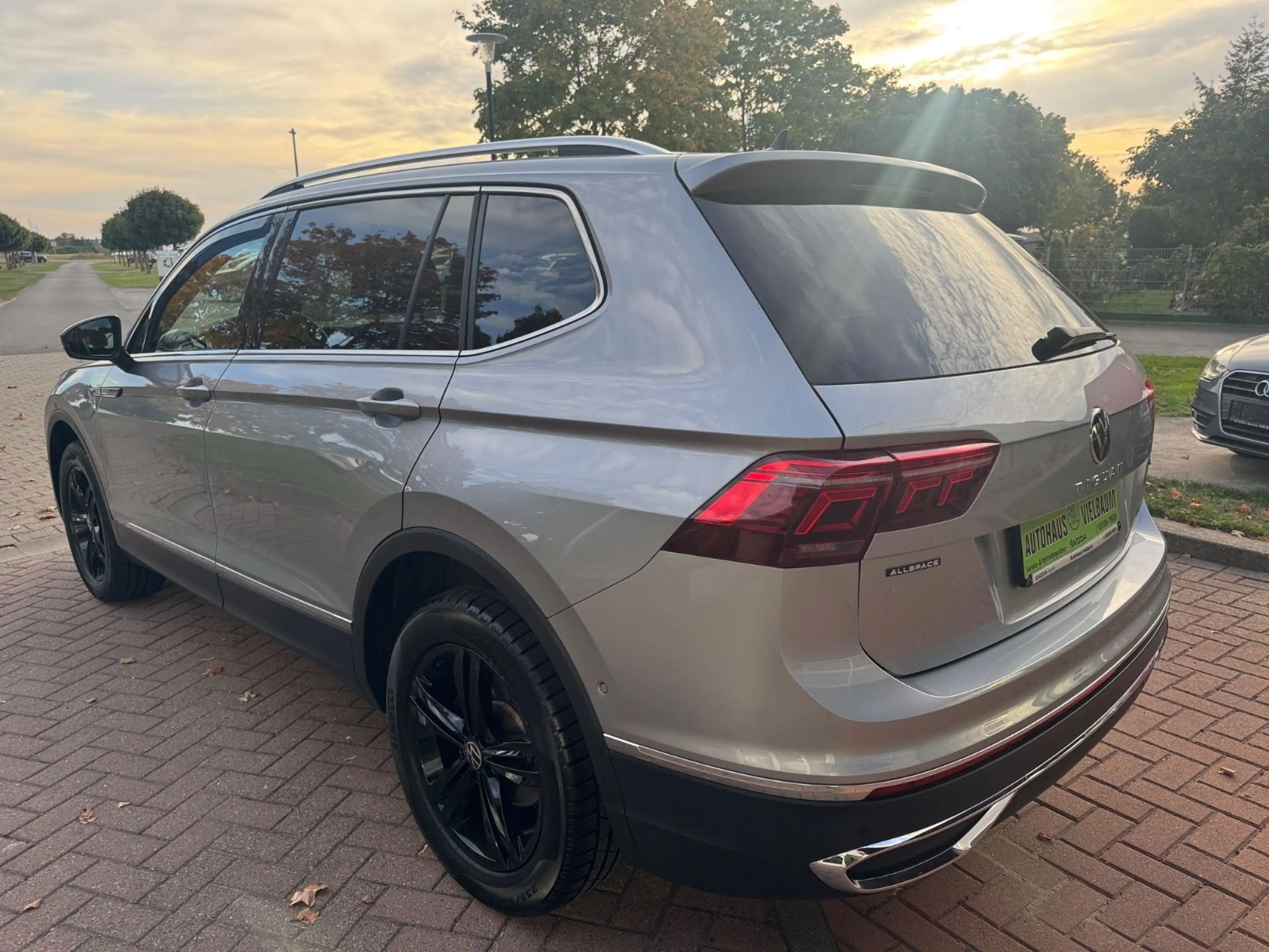 Volkswagen Tiguan Allspace Elegance 4Motion 147kw — photo 7