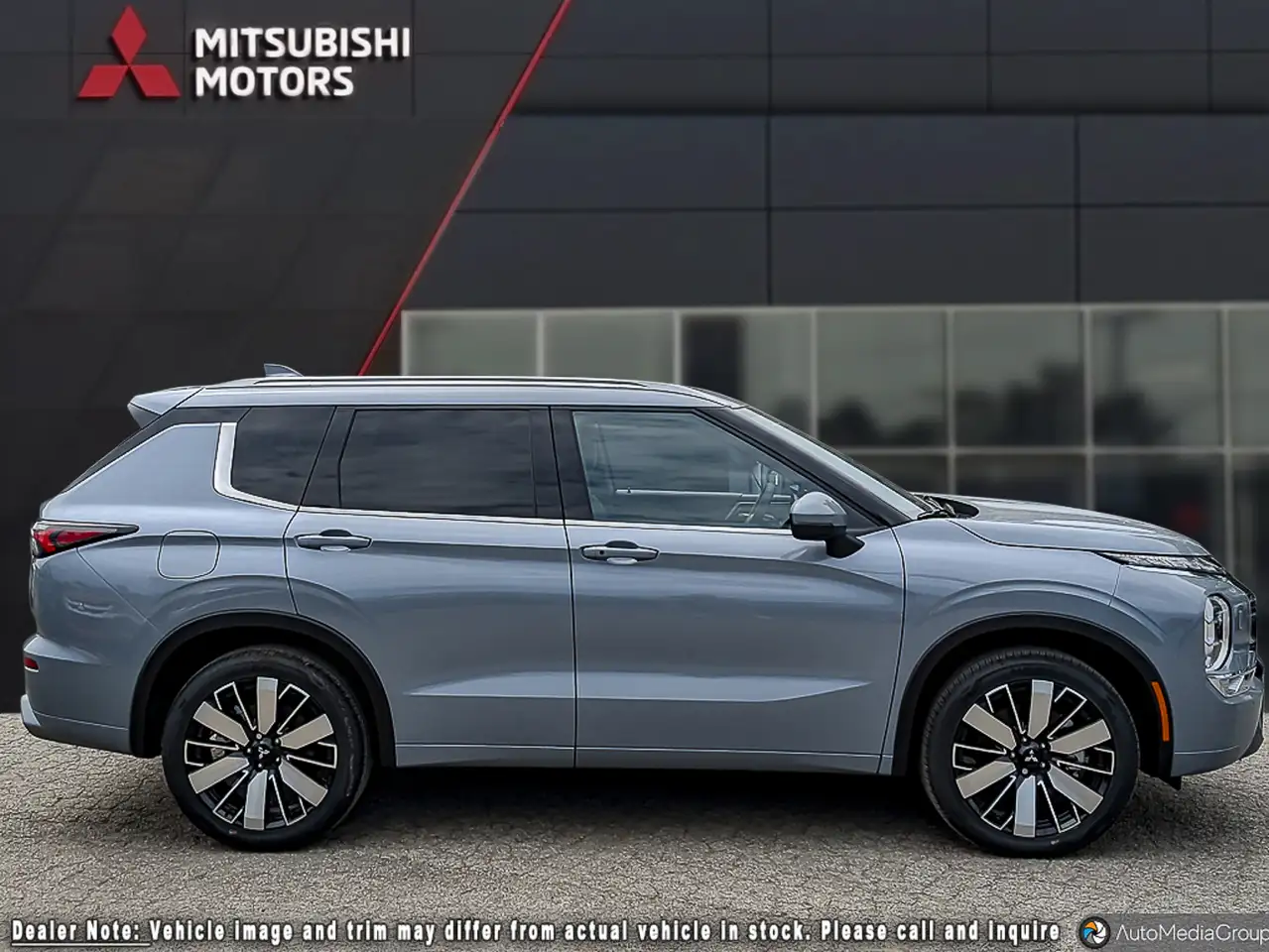 Mitsubishi Outlander снимка Mitsubishi Outlander