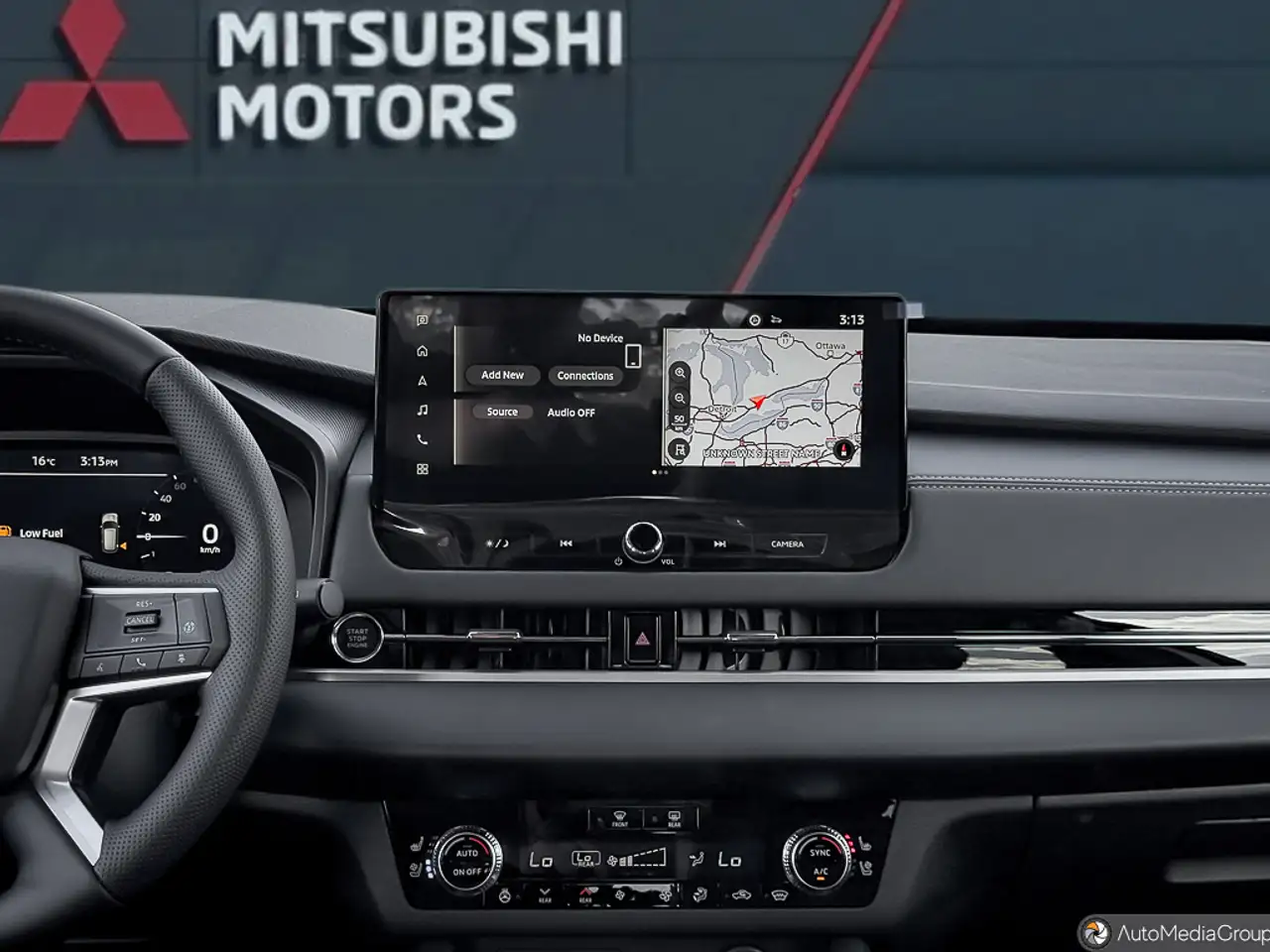 Mitsubishi Outlander снимка Mitsubishi Outlander