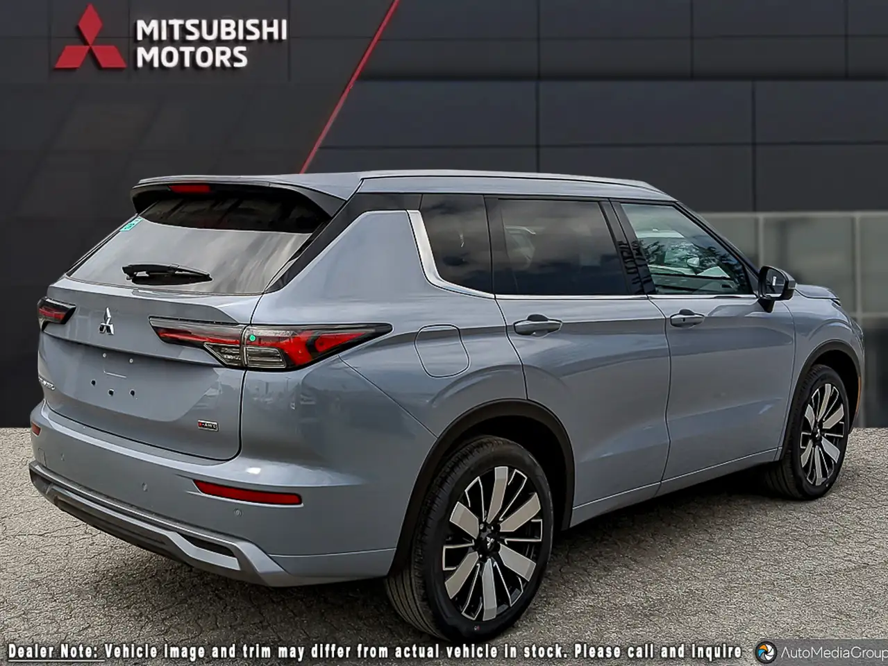 Mitsubishi Outlander снимка Mitsubishi Outlander