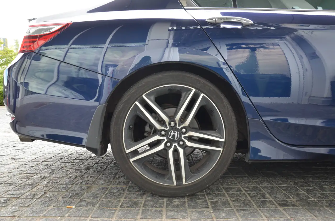 Honda Accord снимка Honda Accord