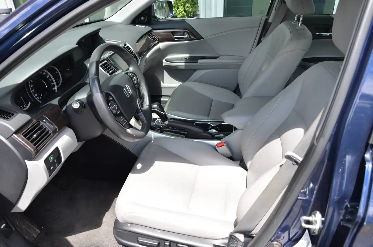 Honda Accord снимка Honda Accord
