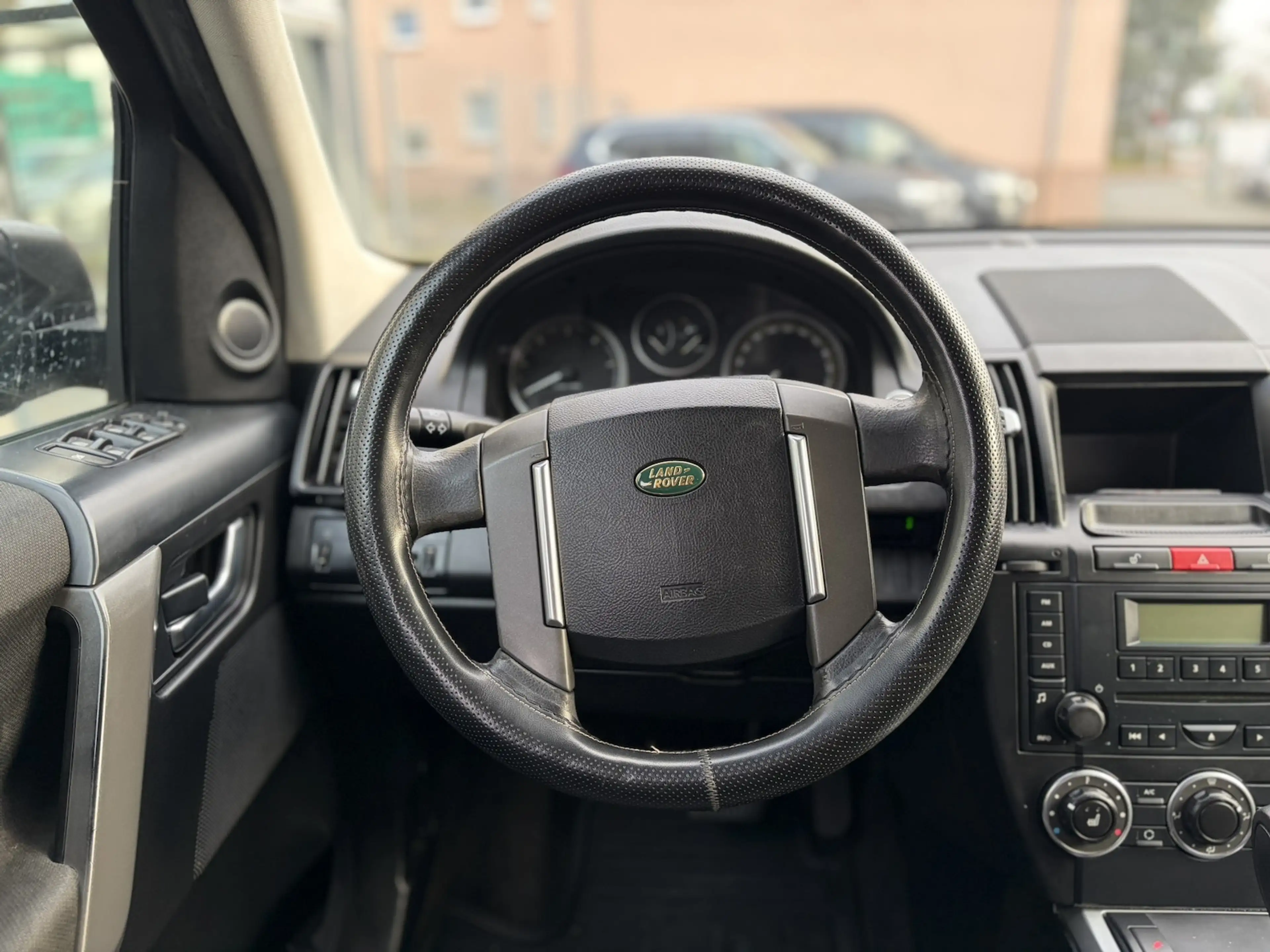 Land Rover Freelander XE Limited Edition / Allrad / AHK — photo 14