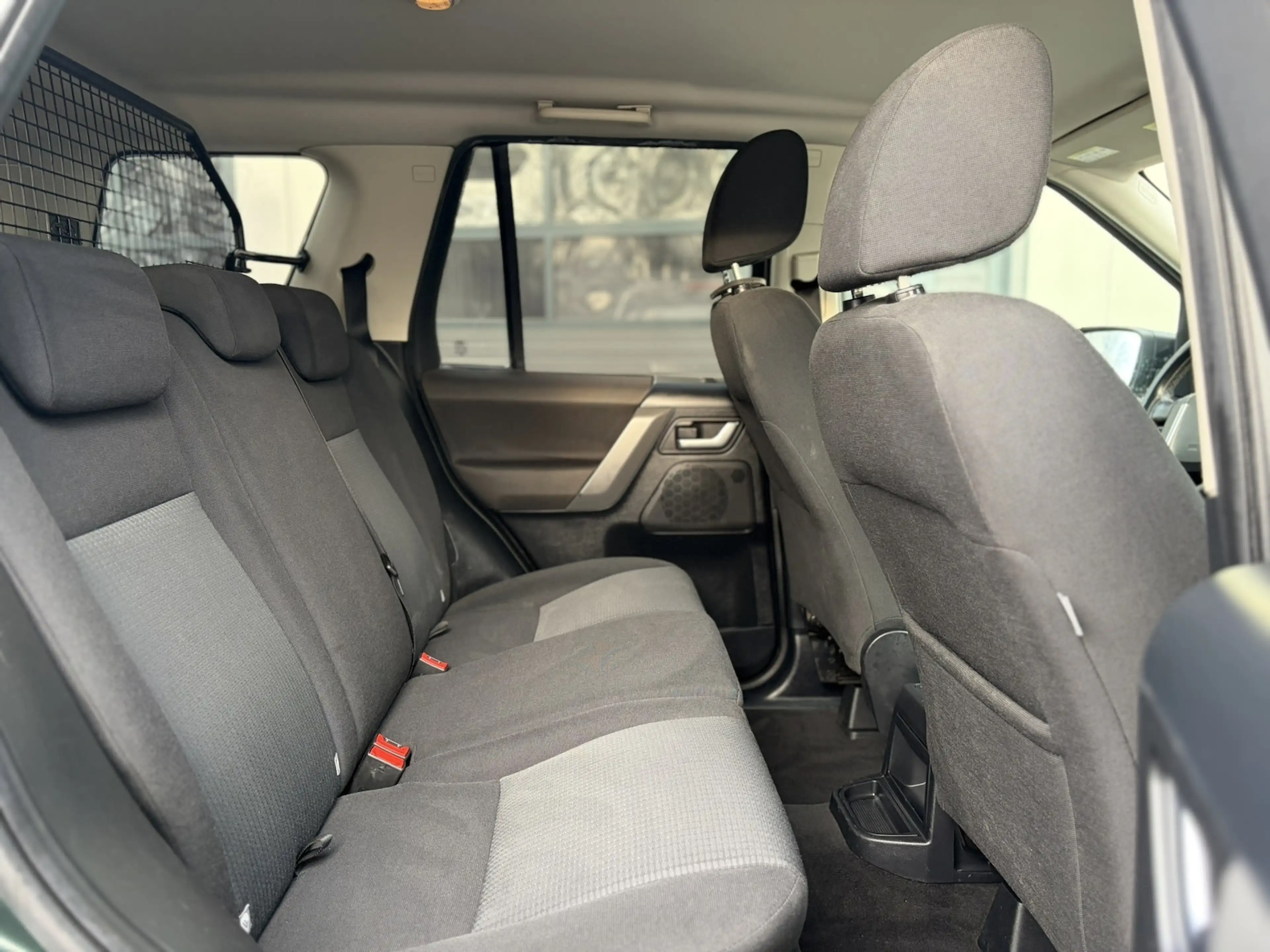 Land Rover Freelander XE Limited Edition / Allrad / AHK — photo 12