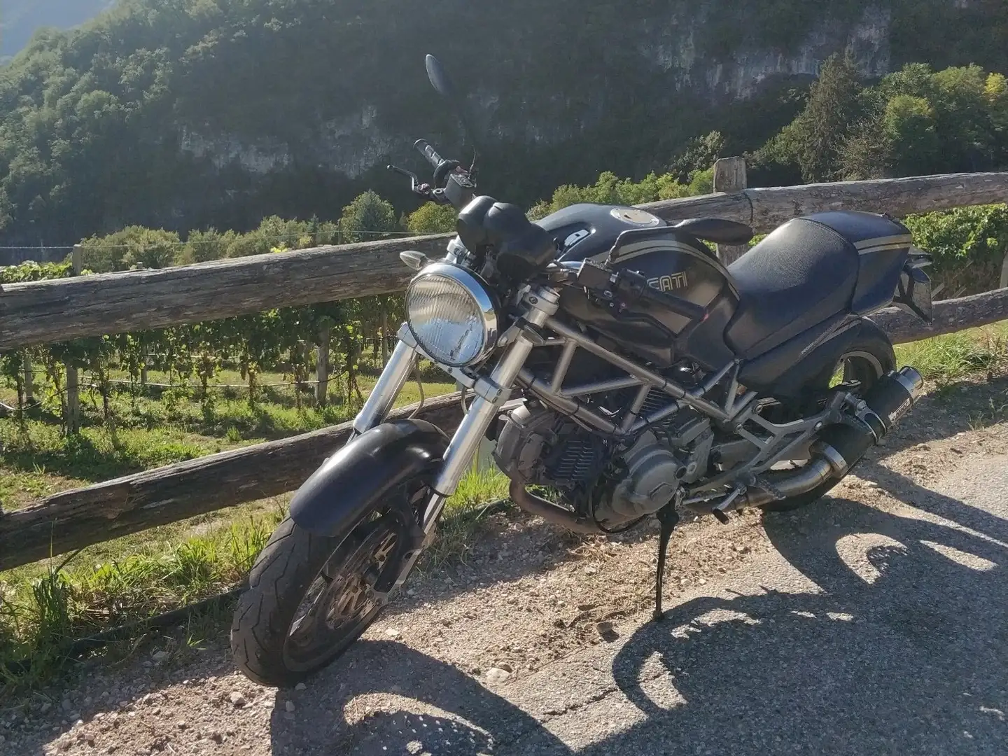 Ducati Monster 620 Dark Чорний - 1