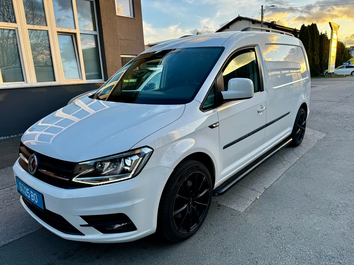 Volkswagen Caddy Maxi 2.0 TDI DSG *Standheizung, ACC uvm.* Blanco - 1