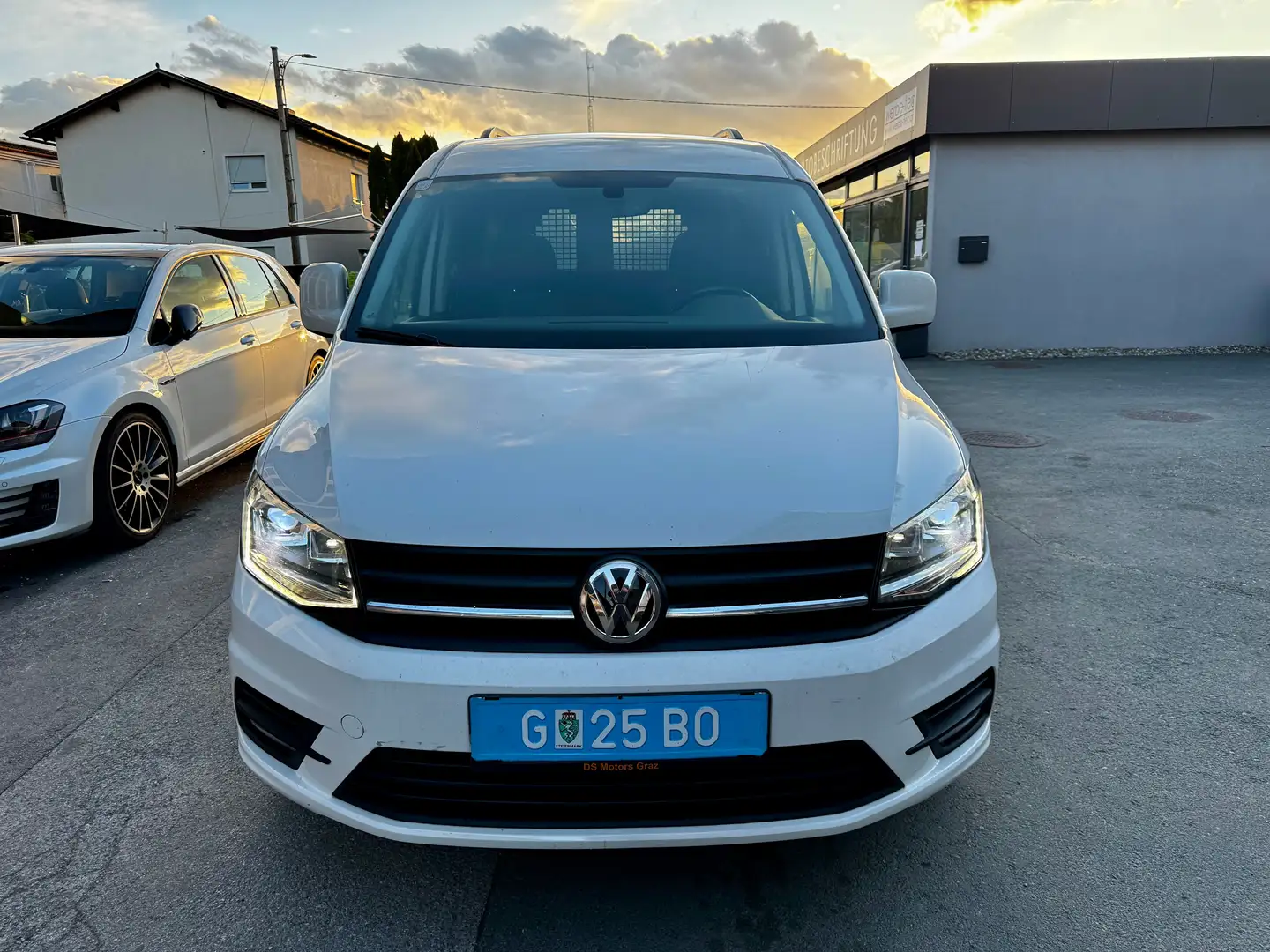 Volkswagen Caddy Maxi 2.0 TDI DSG *Standheizung, ACC uvm.* Blanco - 2