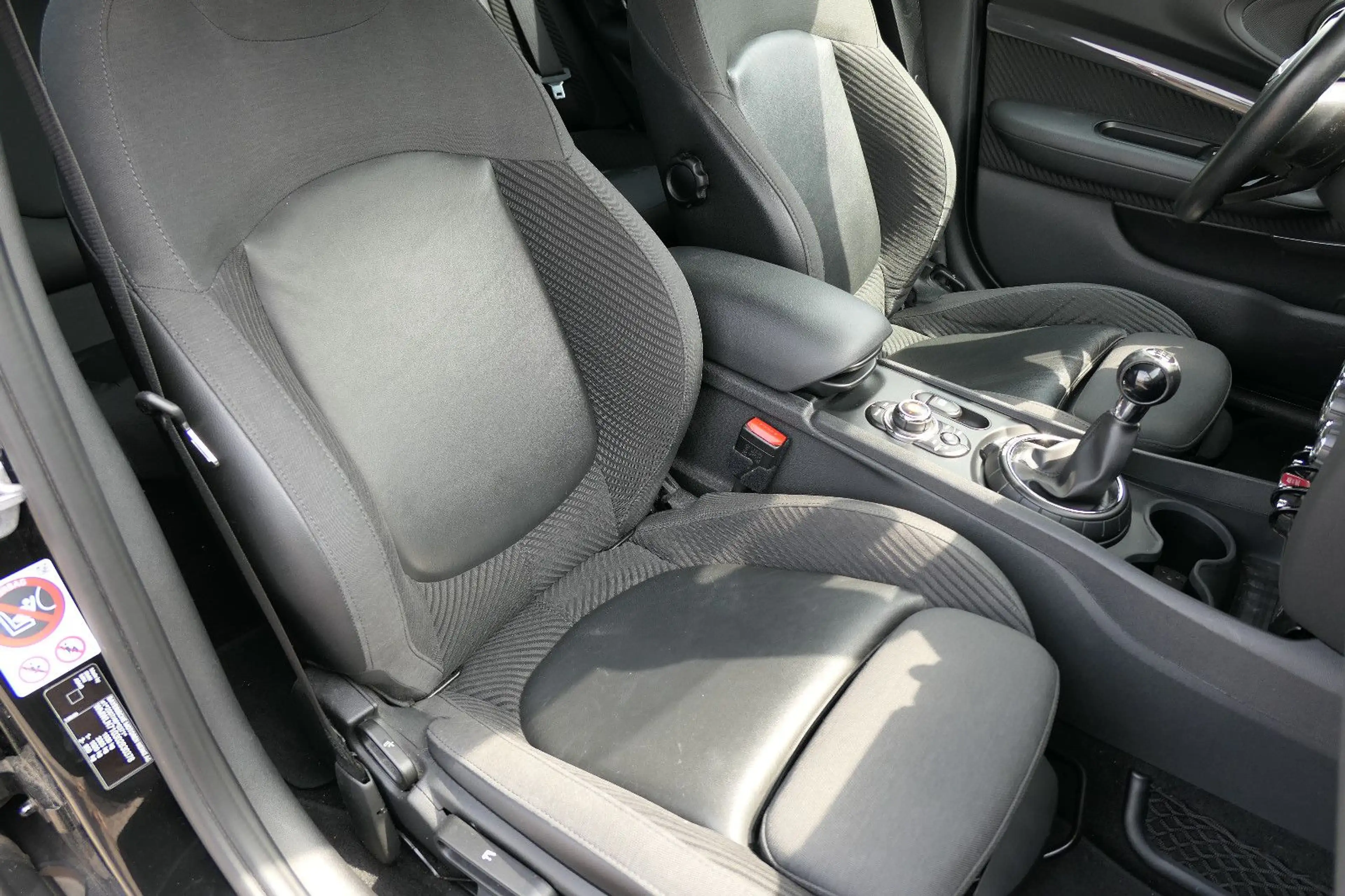 MINI Cooper S Clubman /LED/Navi/Euro6/Sitzheizung — photo 14