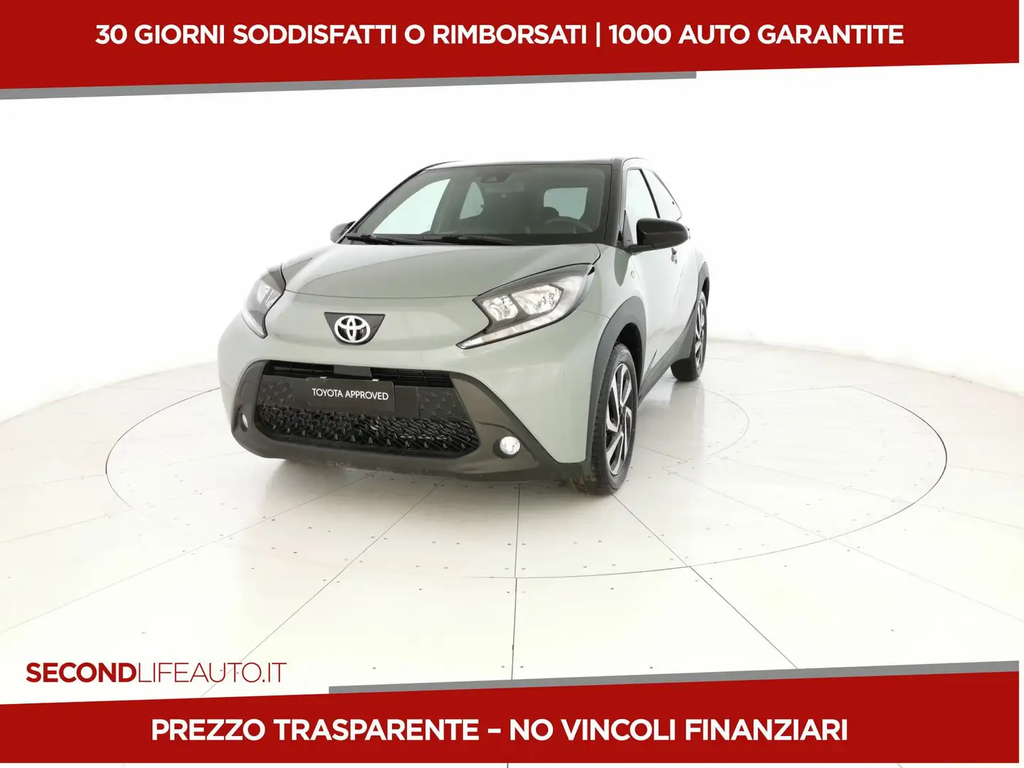 Toyota Aygo X 1.0 Trend 72cv s-cvt Verde - 1