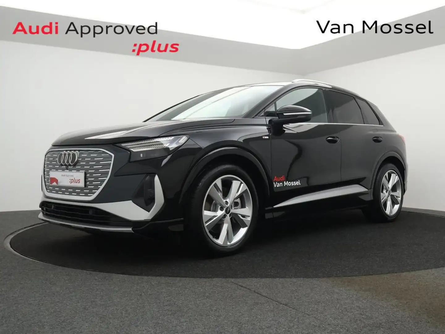 Audi Q4 e-tron Audi Q4 Corporate S 45 e-tron 286PK S-LINE / DEMO Чорний - 1