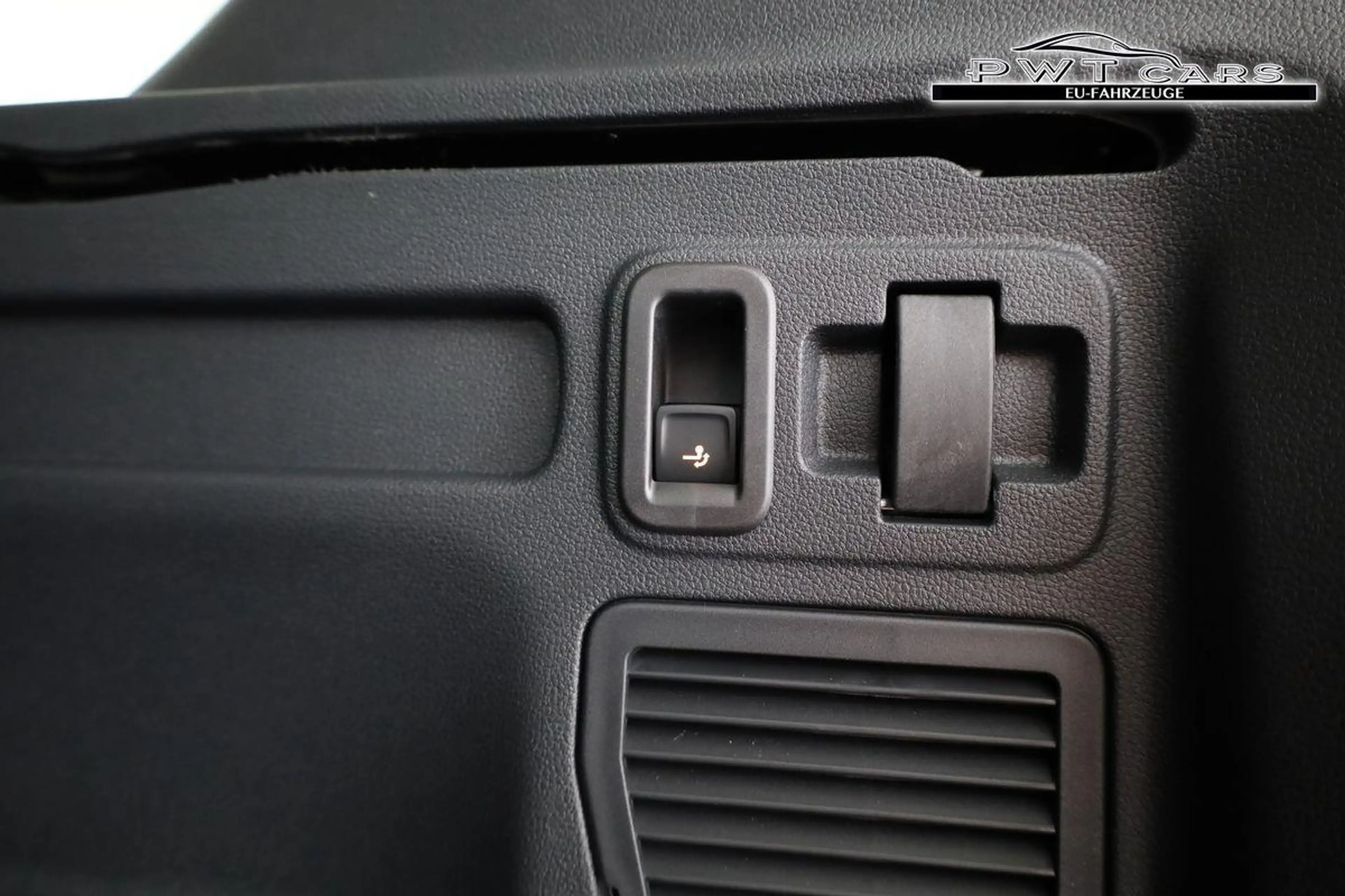 Volkswagen Touran Comfortline BMT/Start-Stopp 1.5 TSI DSG Comfort... — photo 12
