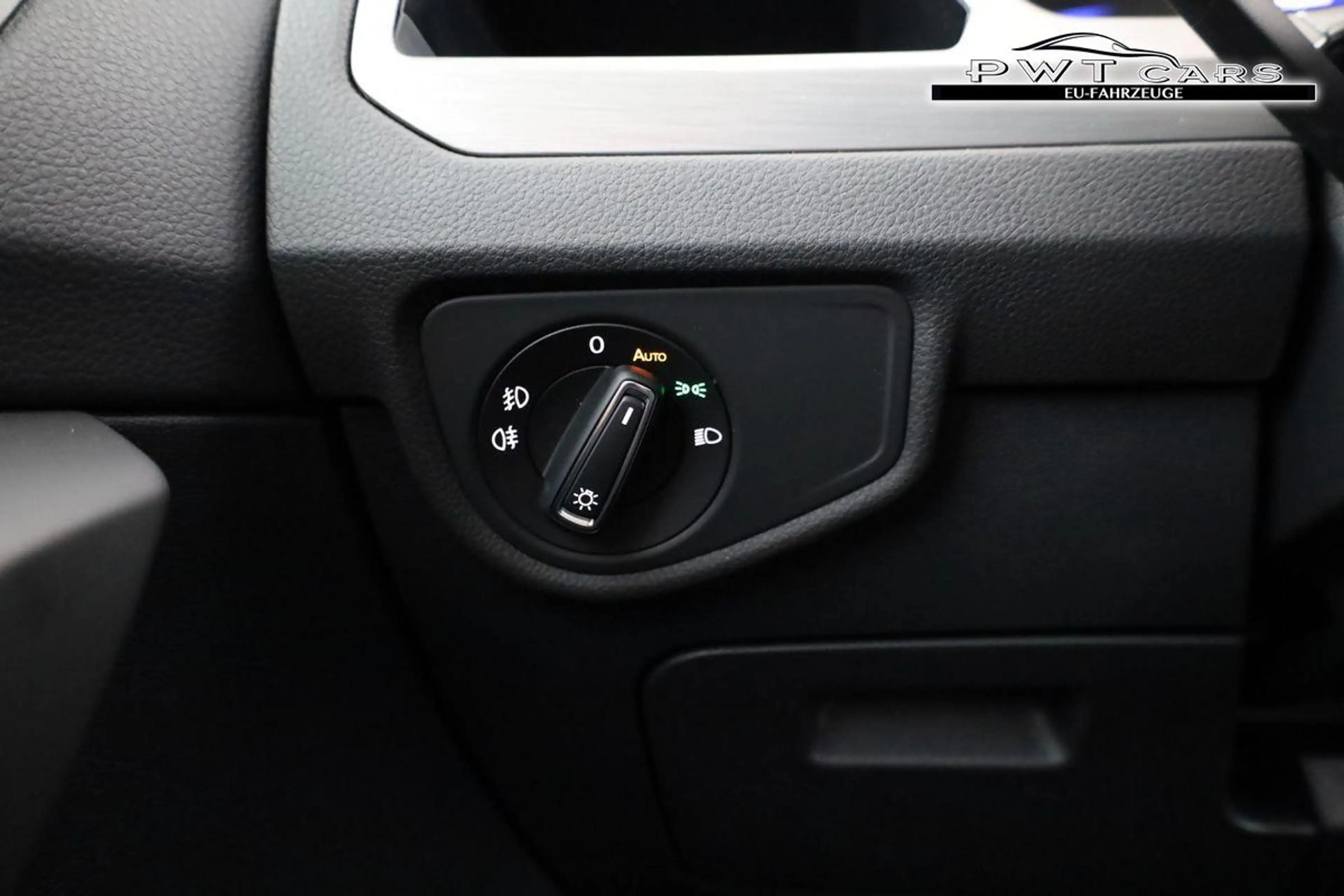 Volkswagen Touran Comfortline BMT/Start-Stopp 1.5 TSI DSG Comfort... — photo 8