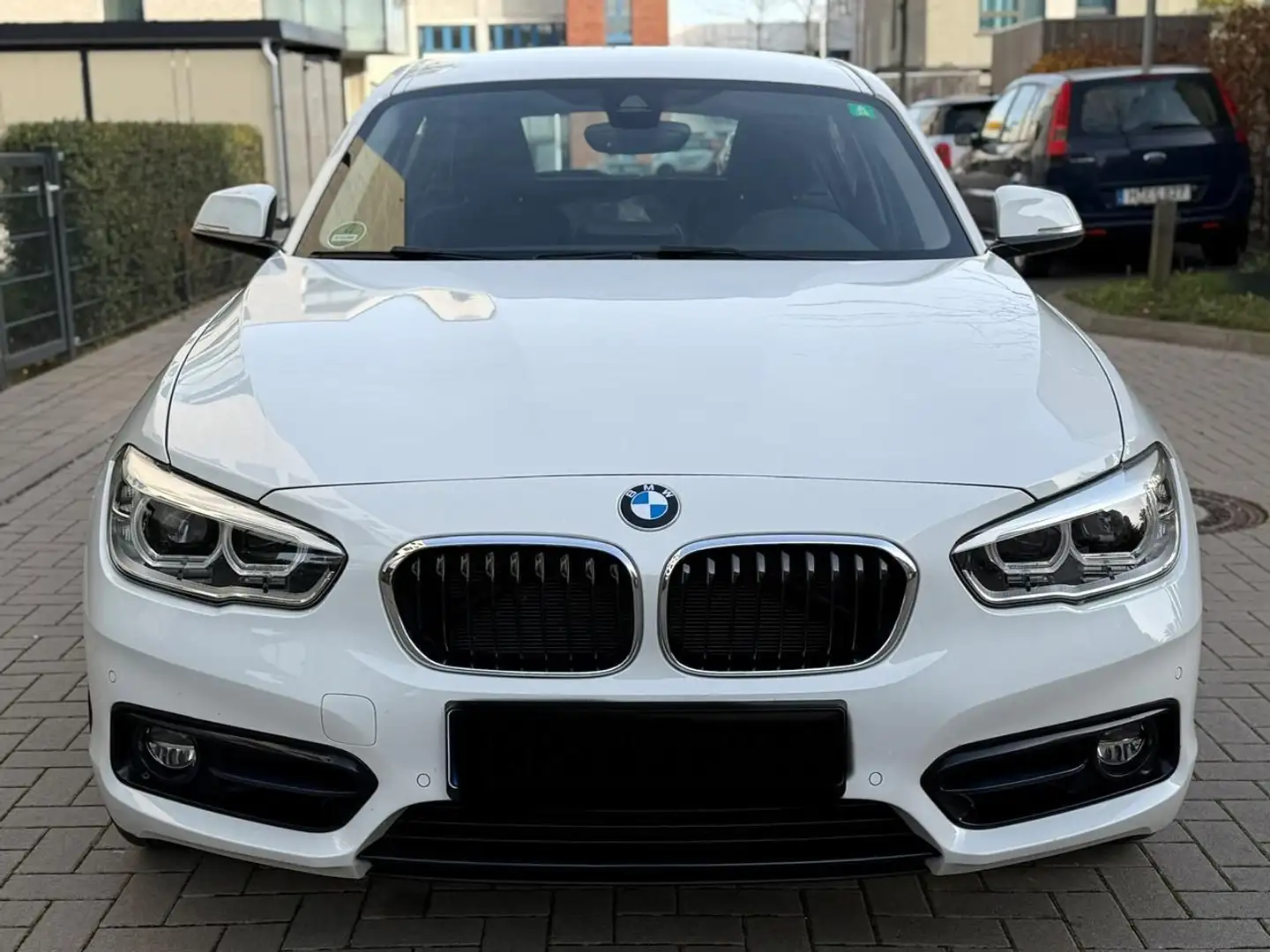 BMW 120 1 Limousine 5-trg. 120 i Sport Line Weiß - 2