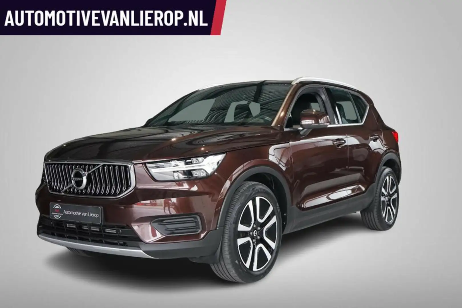 Volvo XC40 1.5 T5 Twin Engine Inscription | Maple Brown | CRU Brun - 1