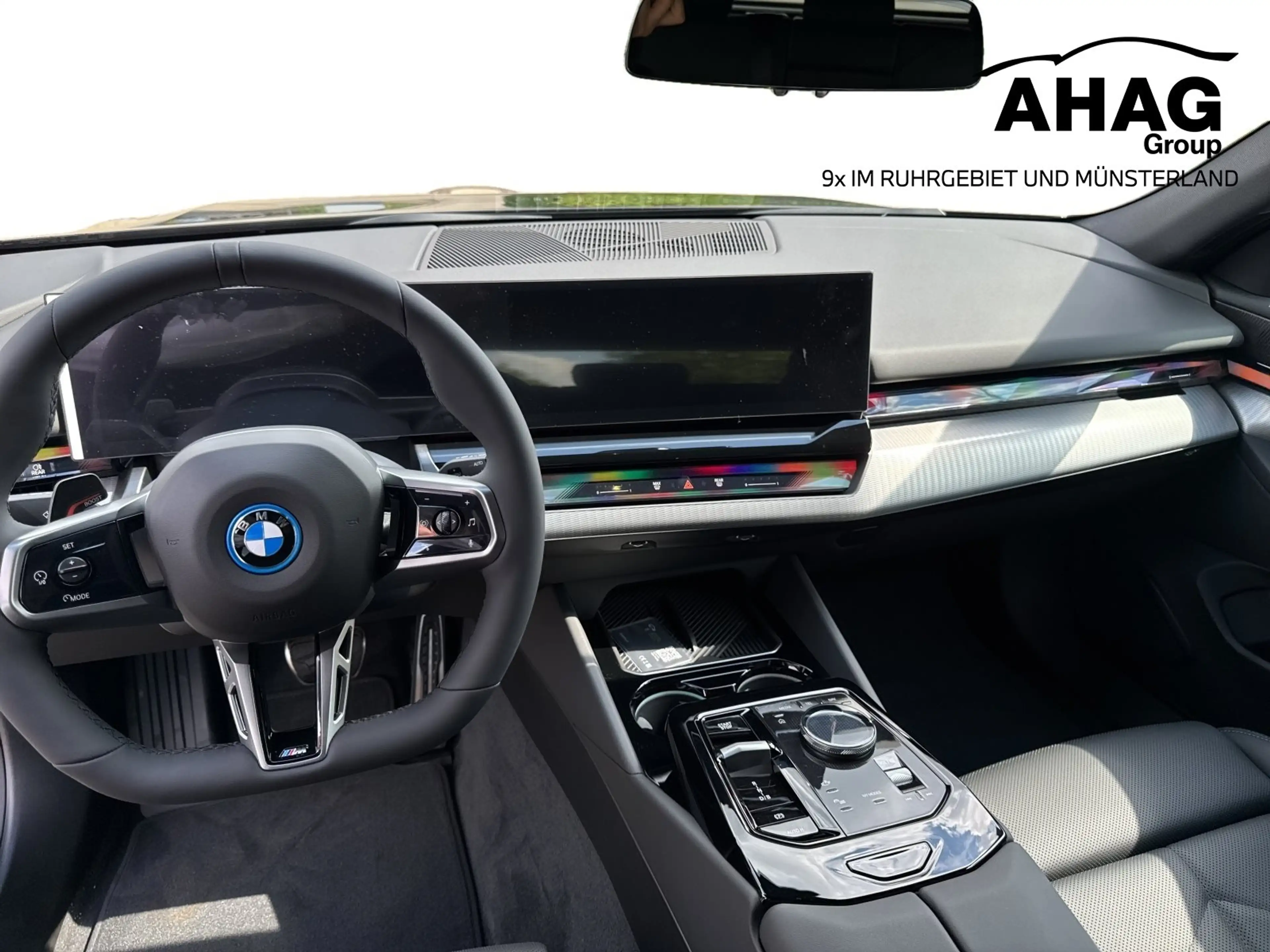BMW i5 eDrive40 Touring M Sportpaket — photo 9