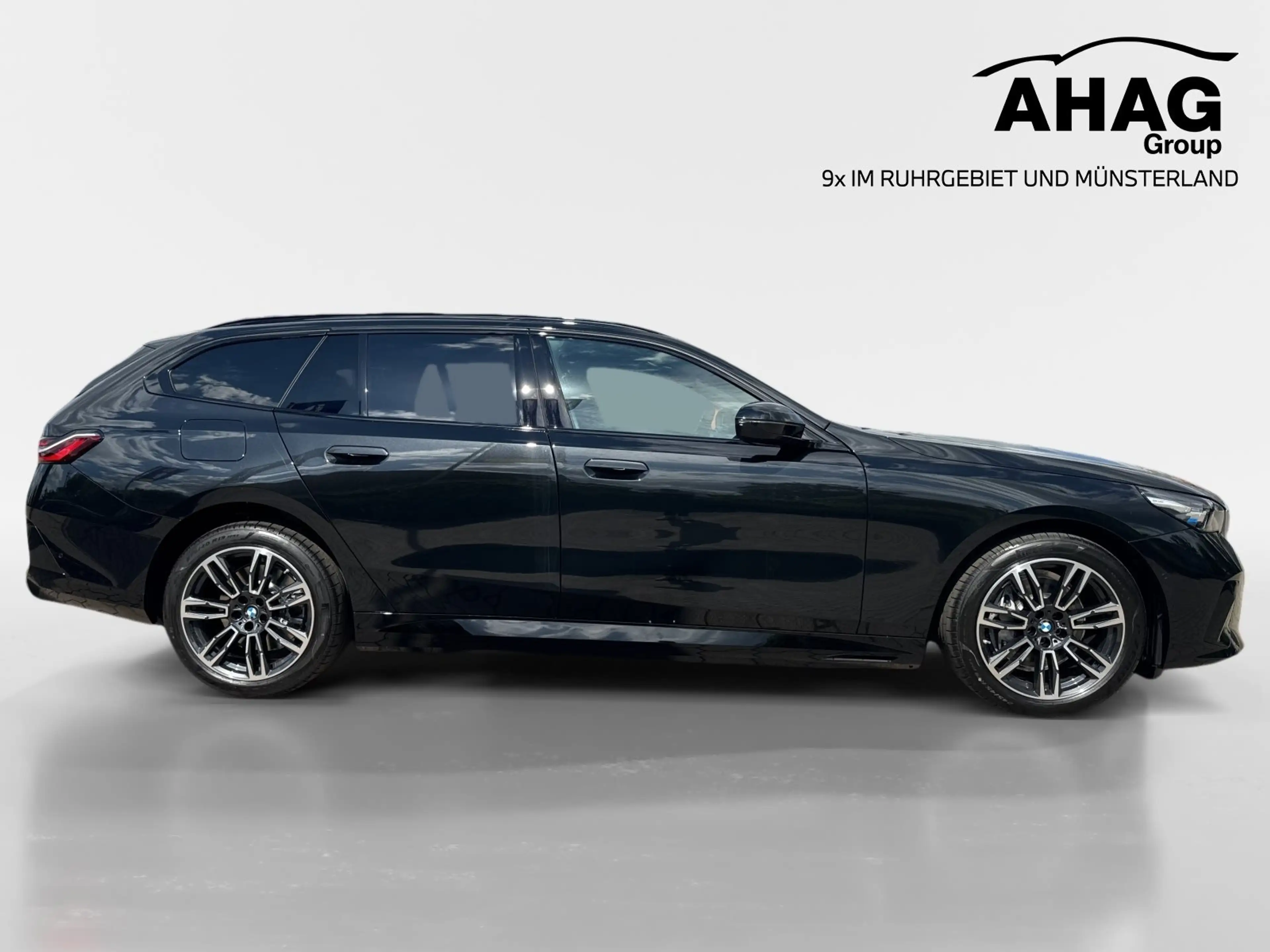 BMW i5 eDrive40 Touring M Sportpaket — photo 3