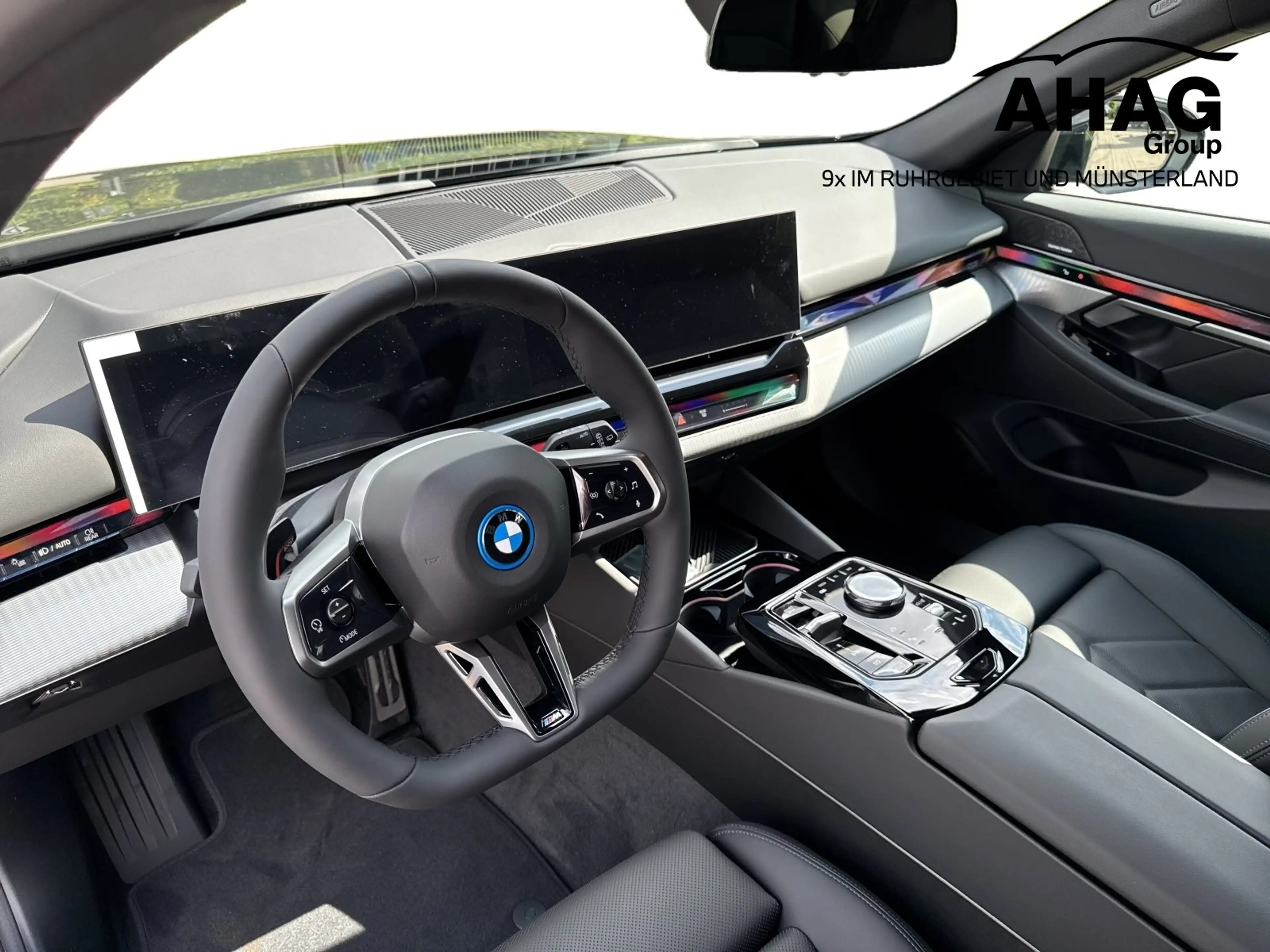 BMW i5 eDrive40 Touring M Sportpaket — photo 8