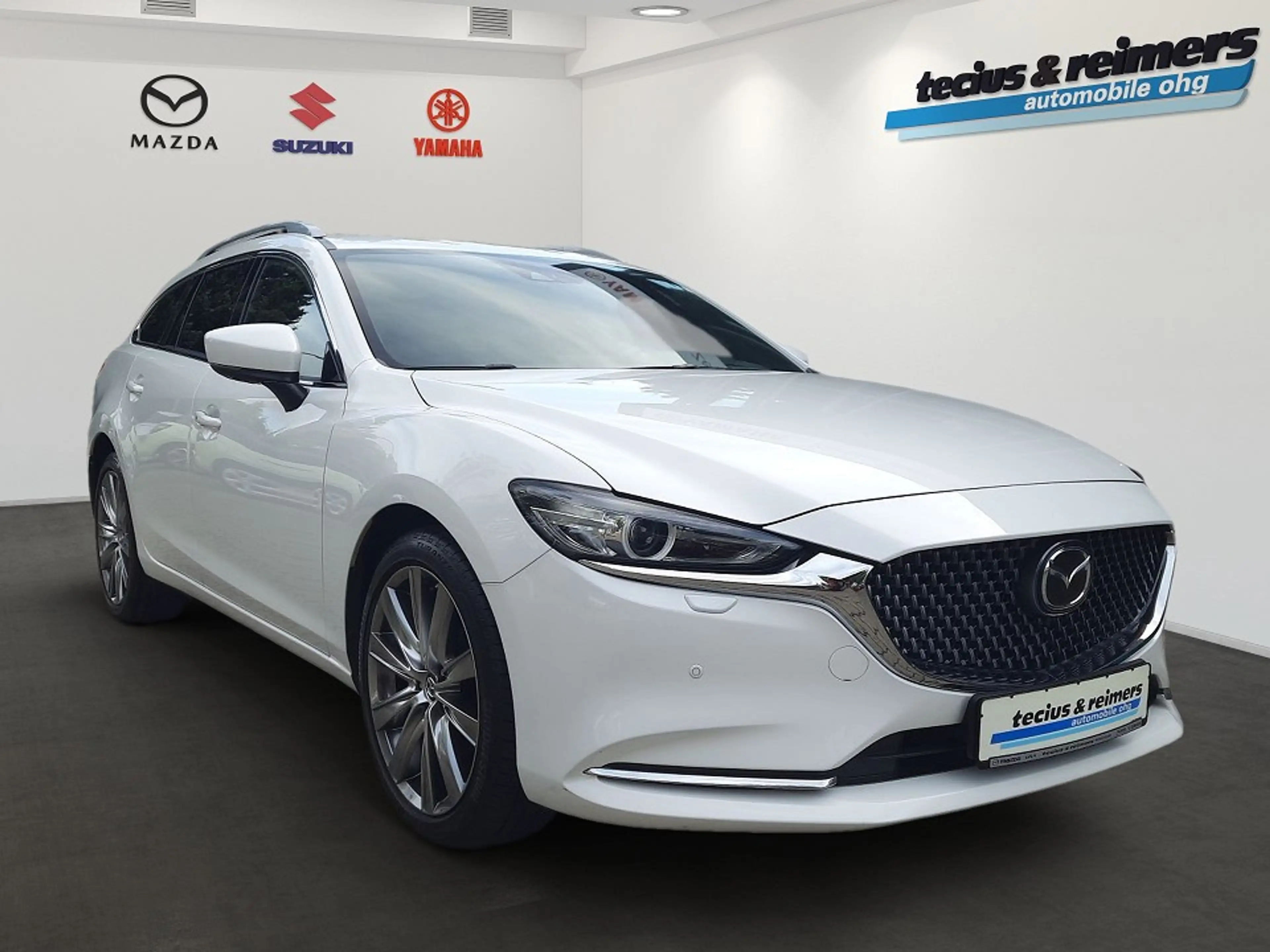 Mazda 6 2.5L SKYACTIV G 194 Takumi — photo 3