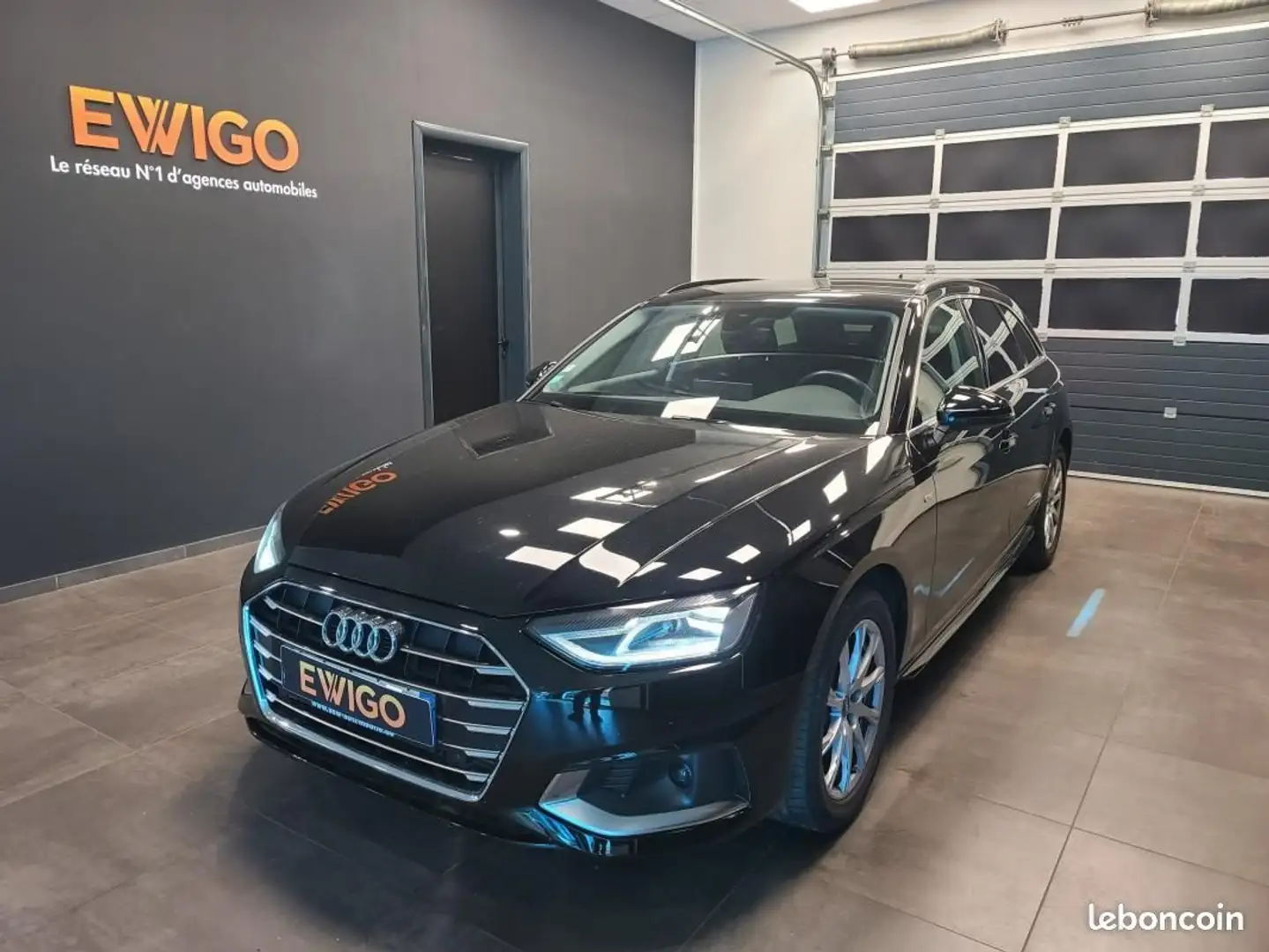 Audi A4 2.0 35 TFSI 150 MHEV BUSINESS S line S-TRONIC 7 Noir - 1