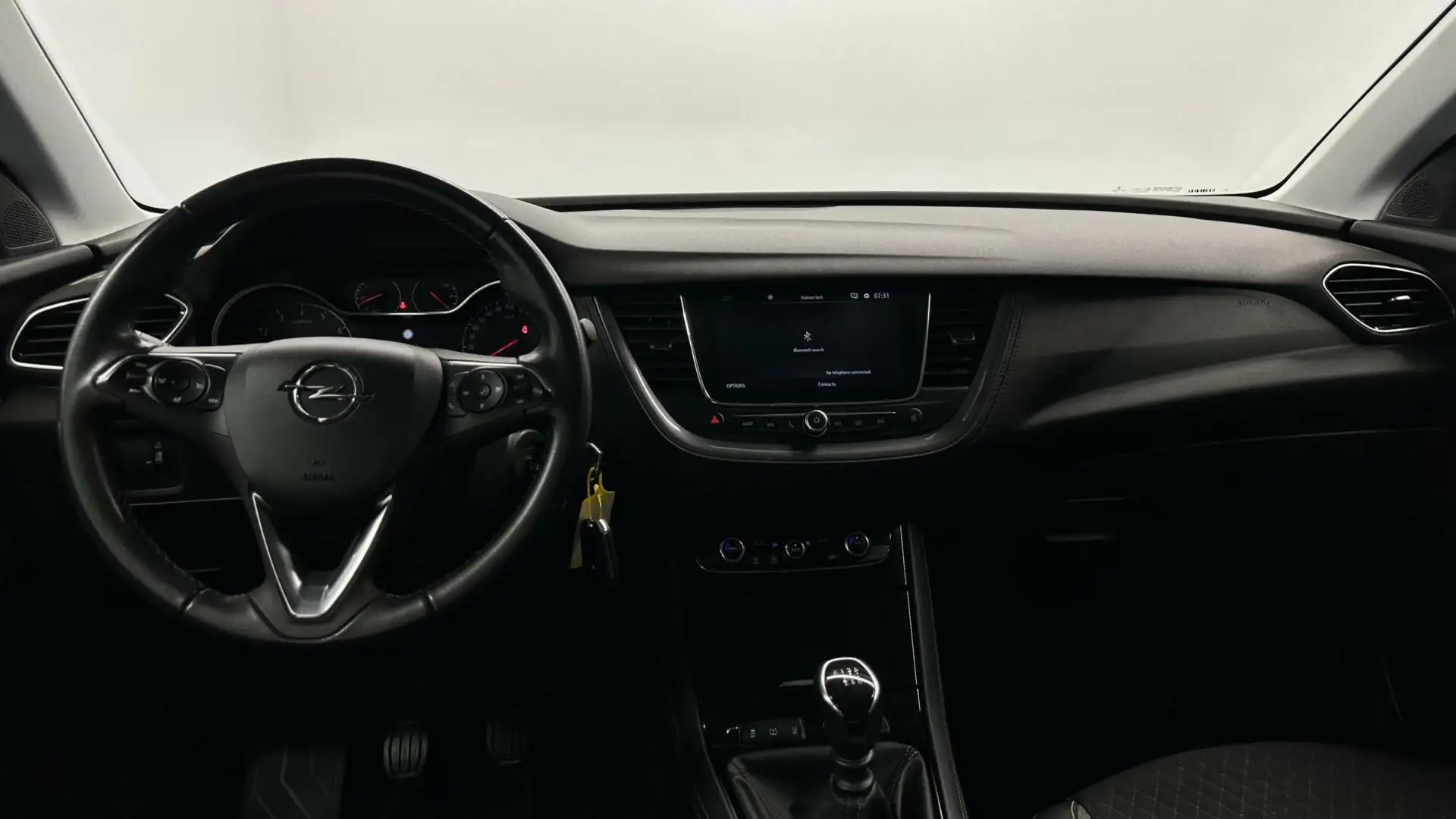 Opel Grandland X 1.2 Turbo Business Elegance TREKHAAK NAVI ECC CRUI Wit - 2