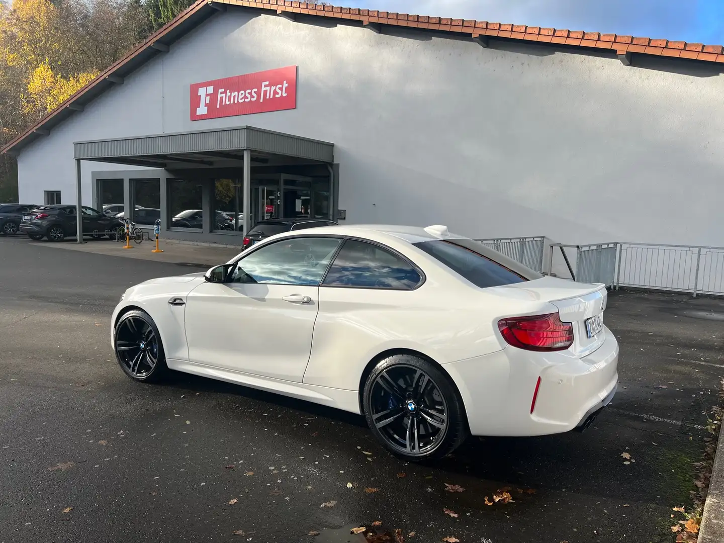 BMW M2 Competition Coupe DKG Weiß - 1