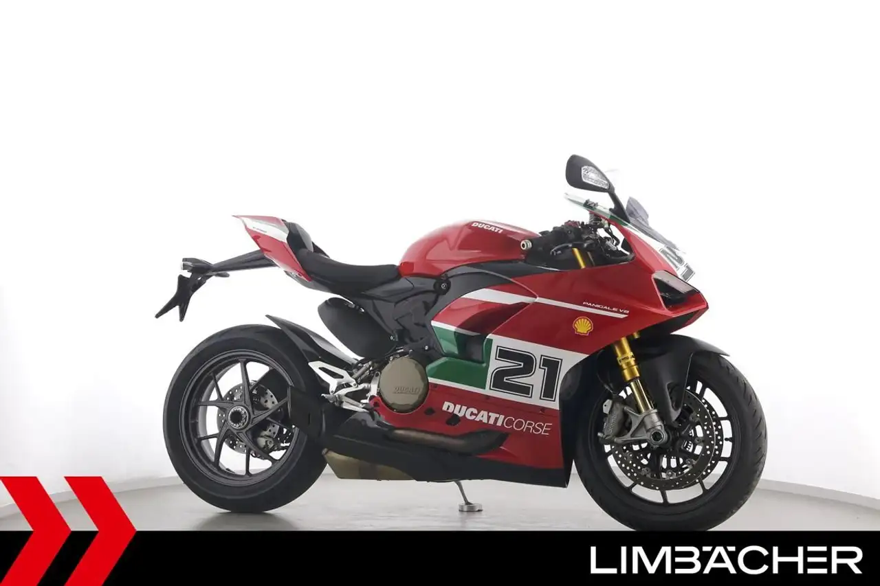 Ducati Panigale V2