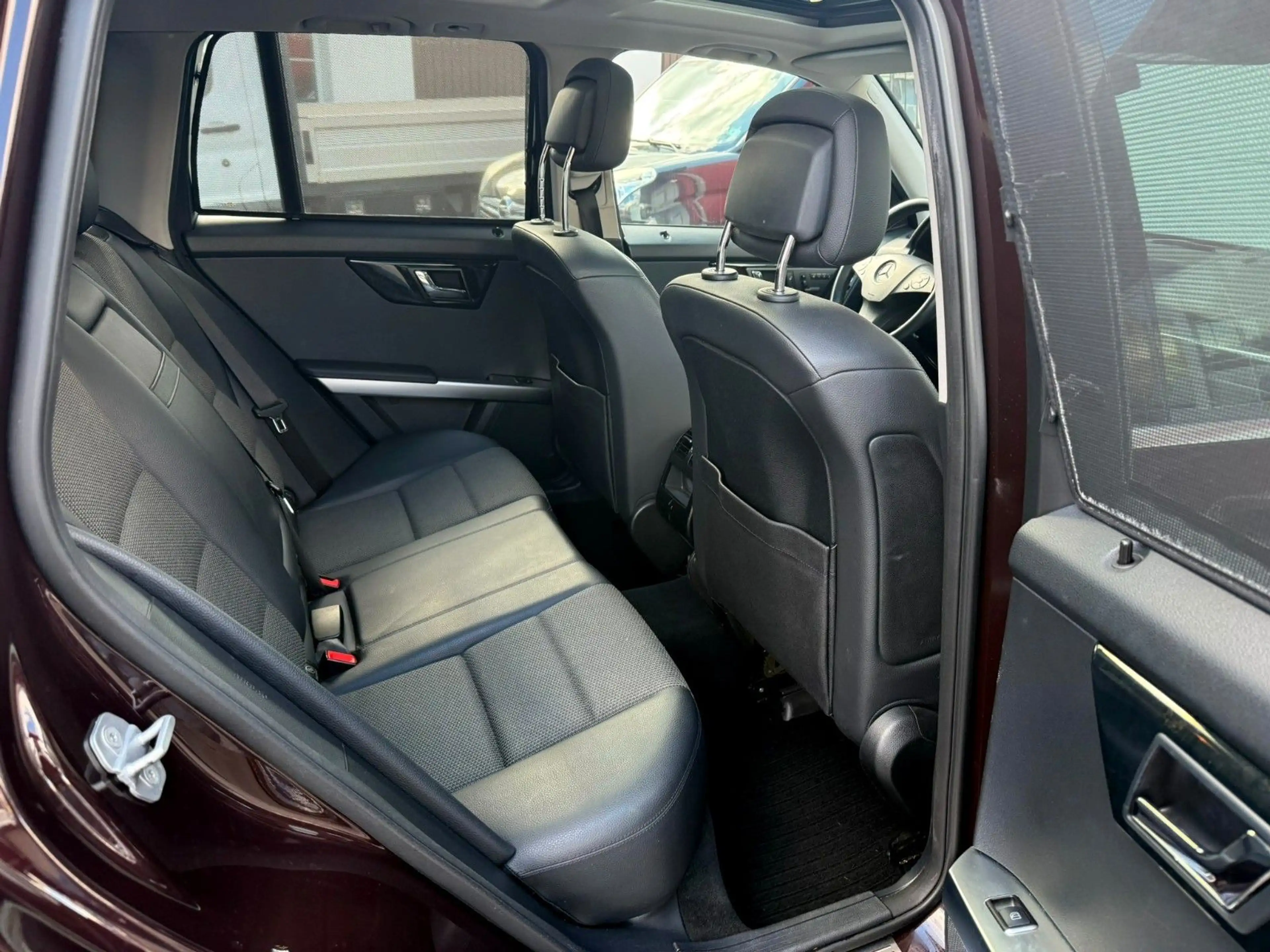 Mercedes-Benz GLK 220 CDI 4Matic Ahk/Navi/Pano/Teilleder — photo 17