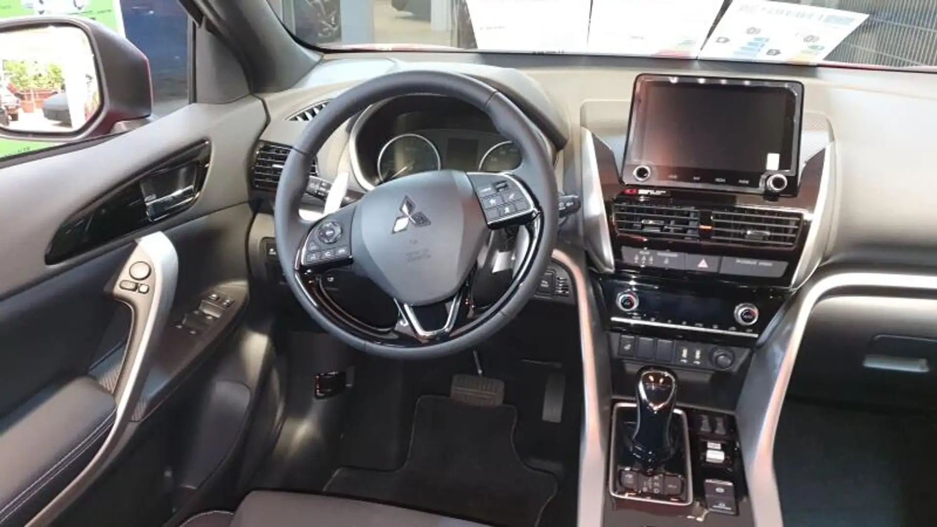 Mitsubishi Eclipse Cross Plug-in Hybrid Select Schwarz - 2