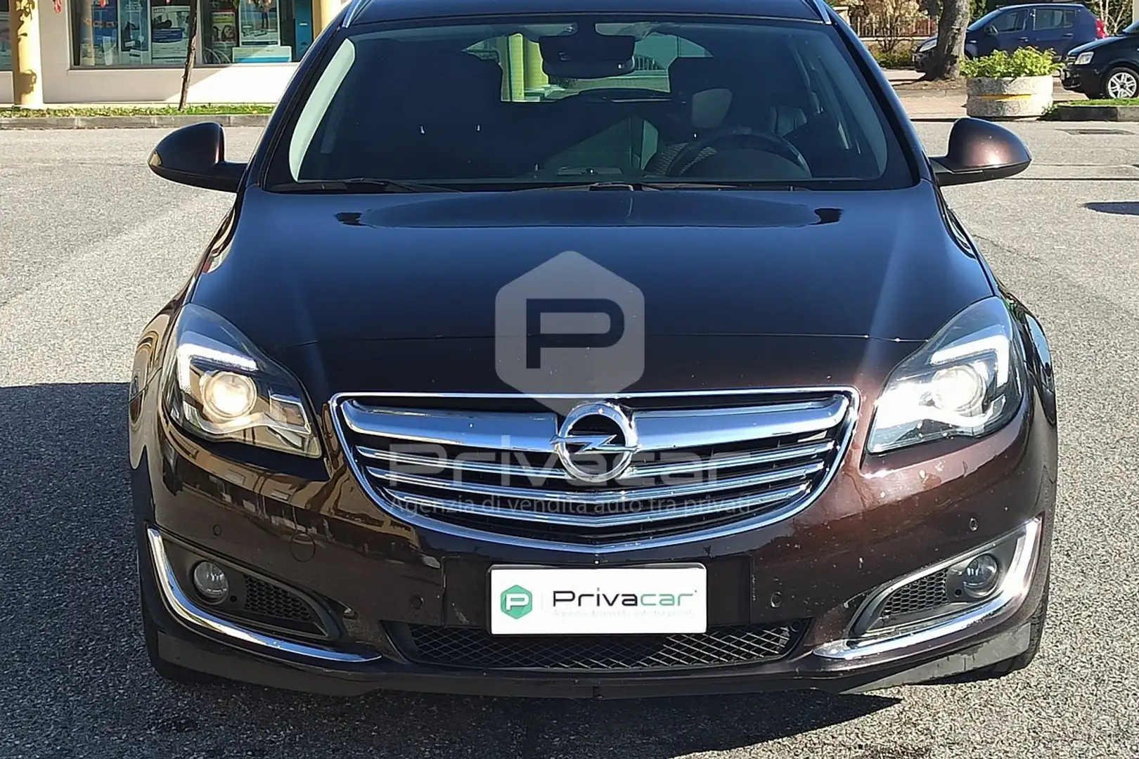 Opel Insignia 2.0 CDTI 170CV Start&Stop Sports Tourer Cosmo Brun - 2