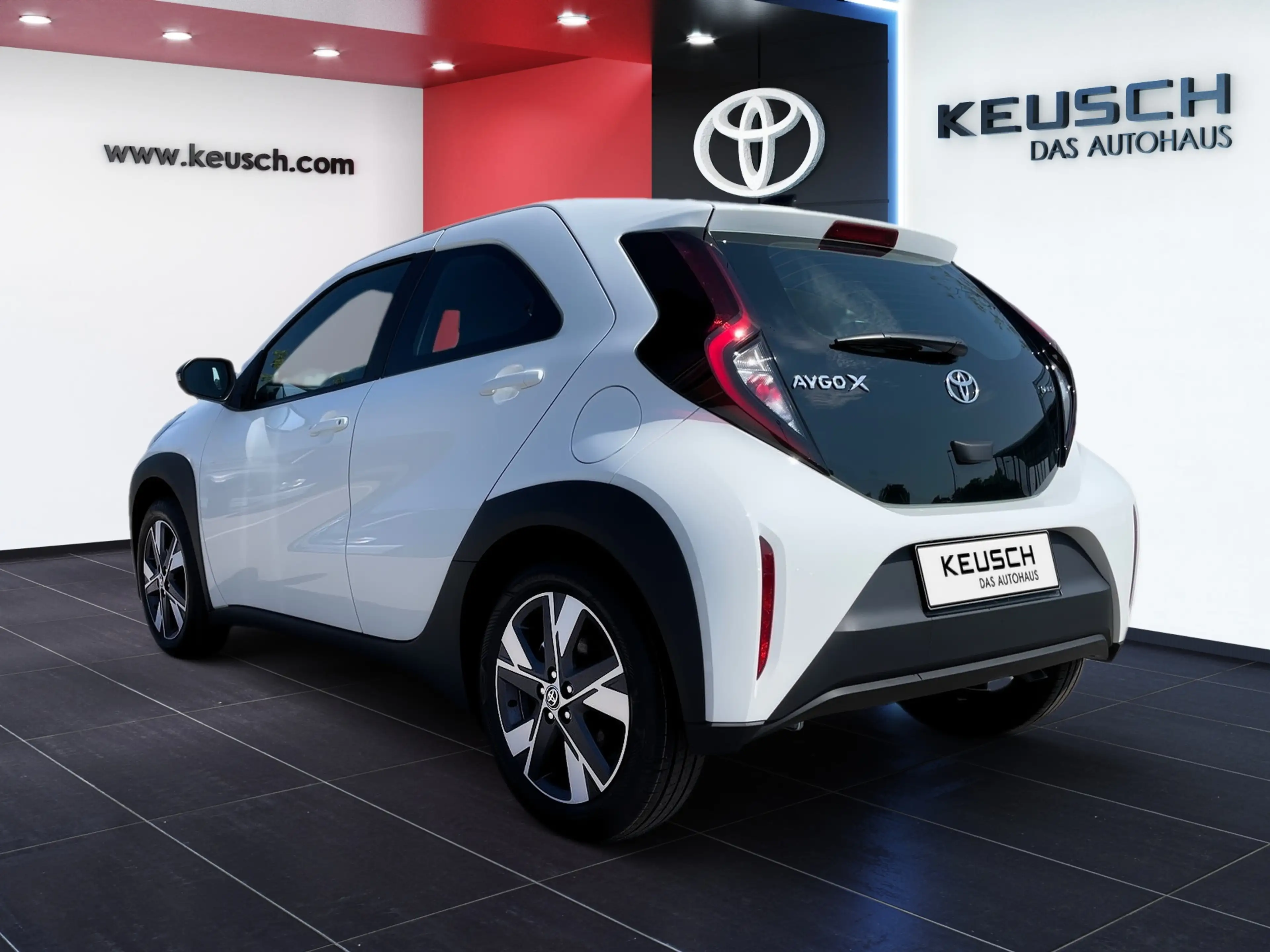 Toyota Aygo X AYGO X 1,5 l Active CVT — photo 11