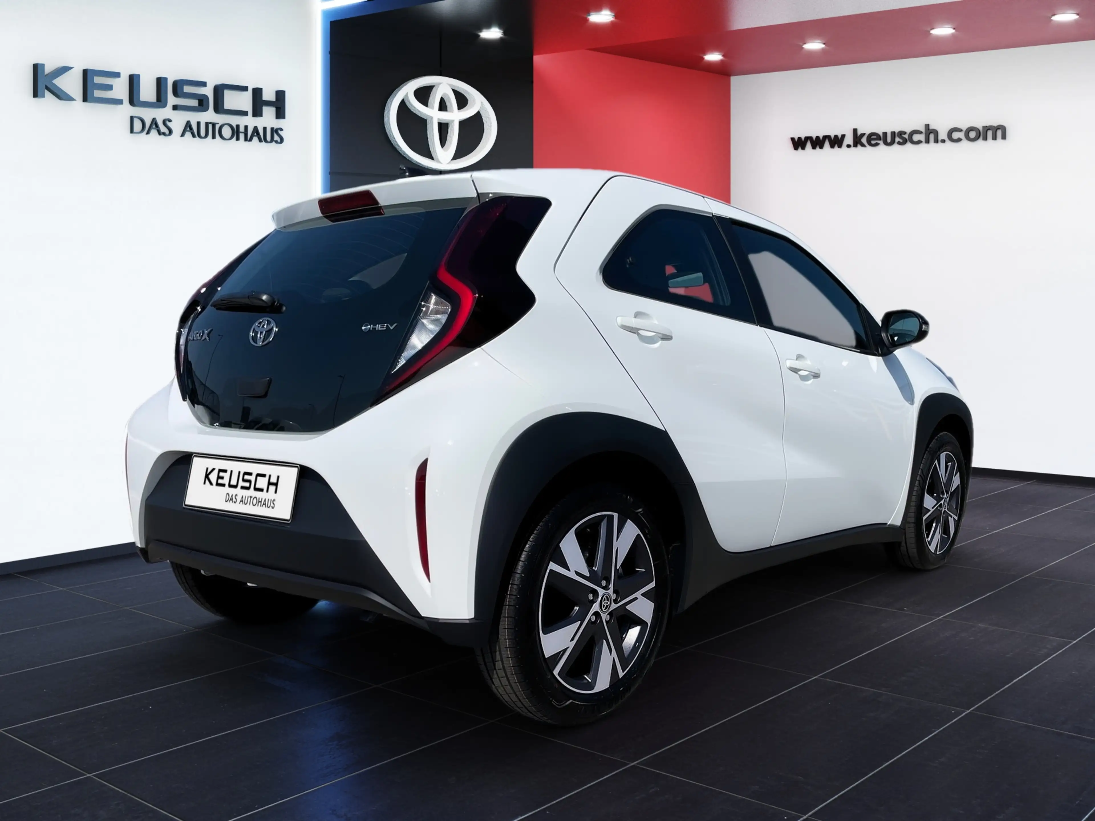 Toyota Aygo X AYGO X 1,5 l Active CVT — photo 14