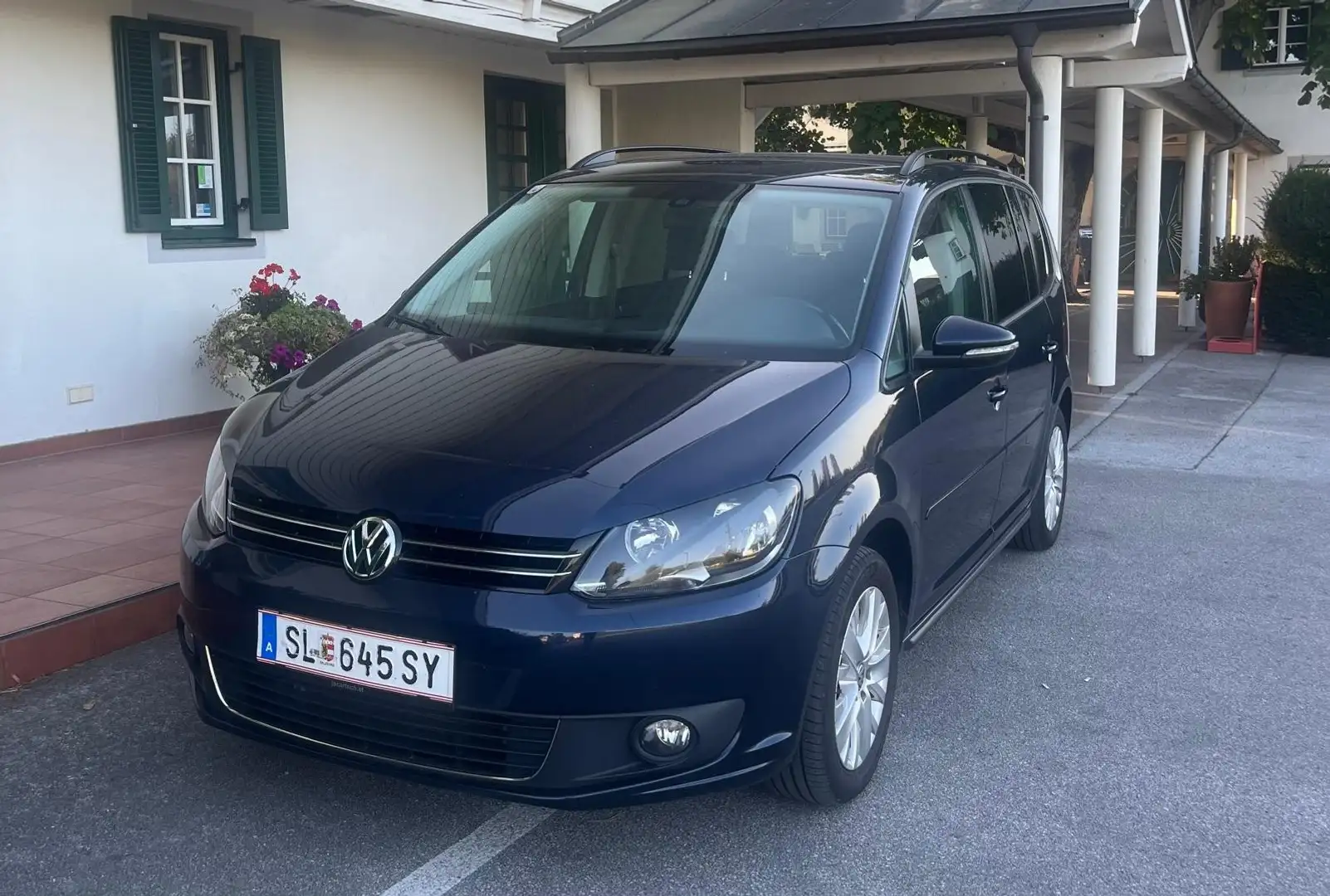 Volkswagen Touran Comfortline 1,6 BMT TDI DPF - 1