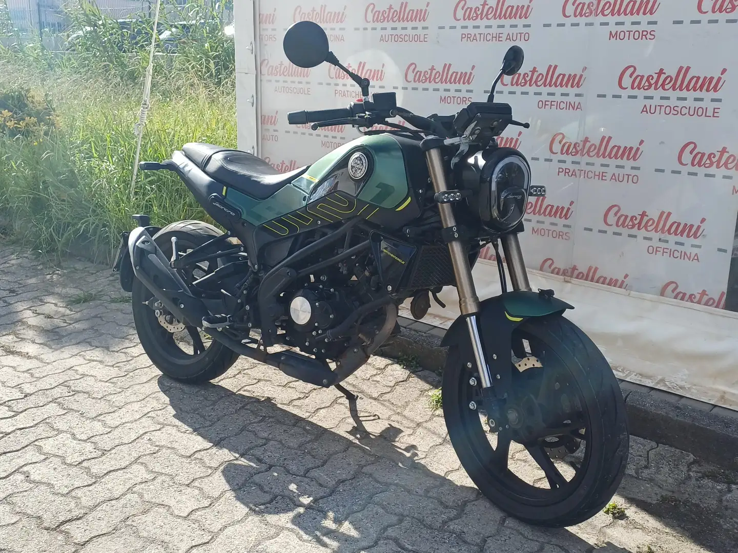 Benelli Leoncino 125 Grigio - 1