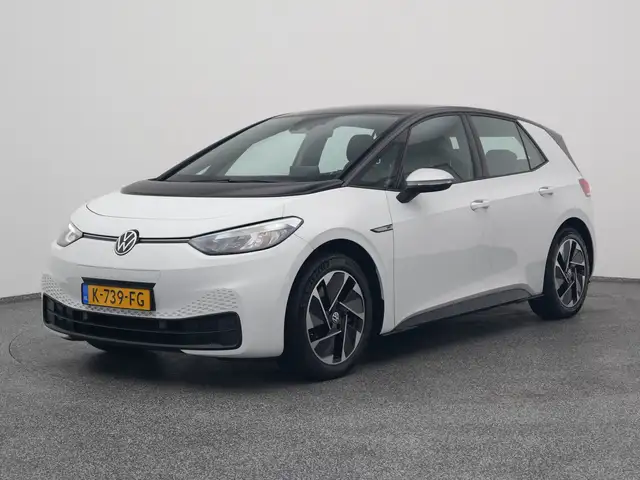 Volkswagen ID.3 First 58 kWh | ADAPTIVE | STOEL- EN STUURVERW | TR
