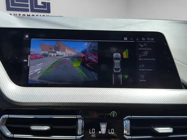 BMW 2 Series view 11