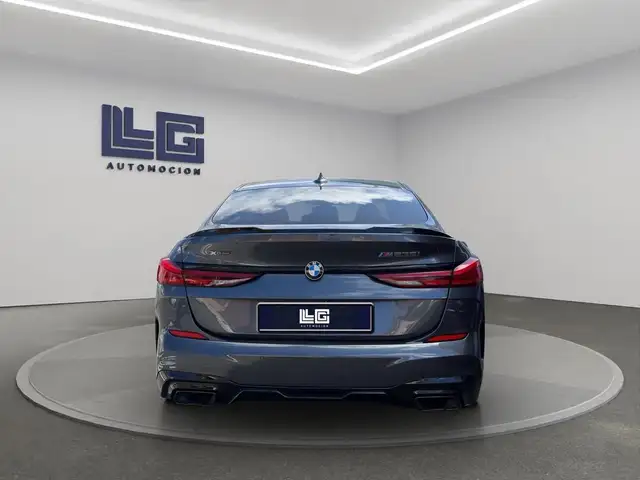 BMW 2 Series view 6