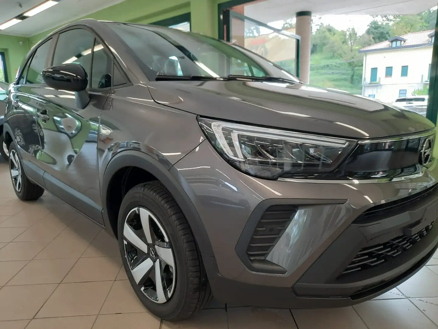 Opel Crossland VARI COLORI -  PURETECH 110 CV Grigio - 1