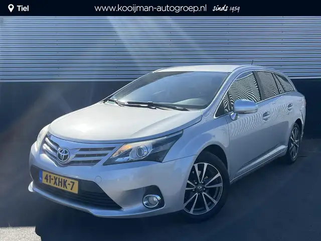 Toyota Avensis Wagon 2.0 VVTi Dynamic Business Automaat, Trekhaak