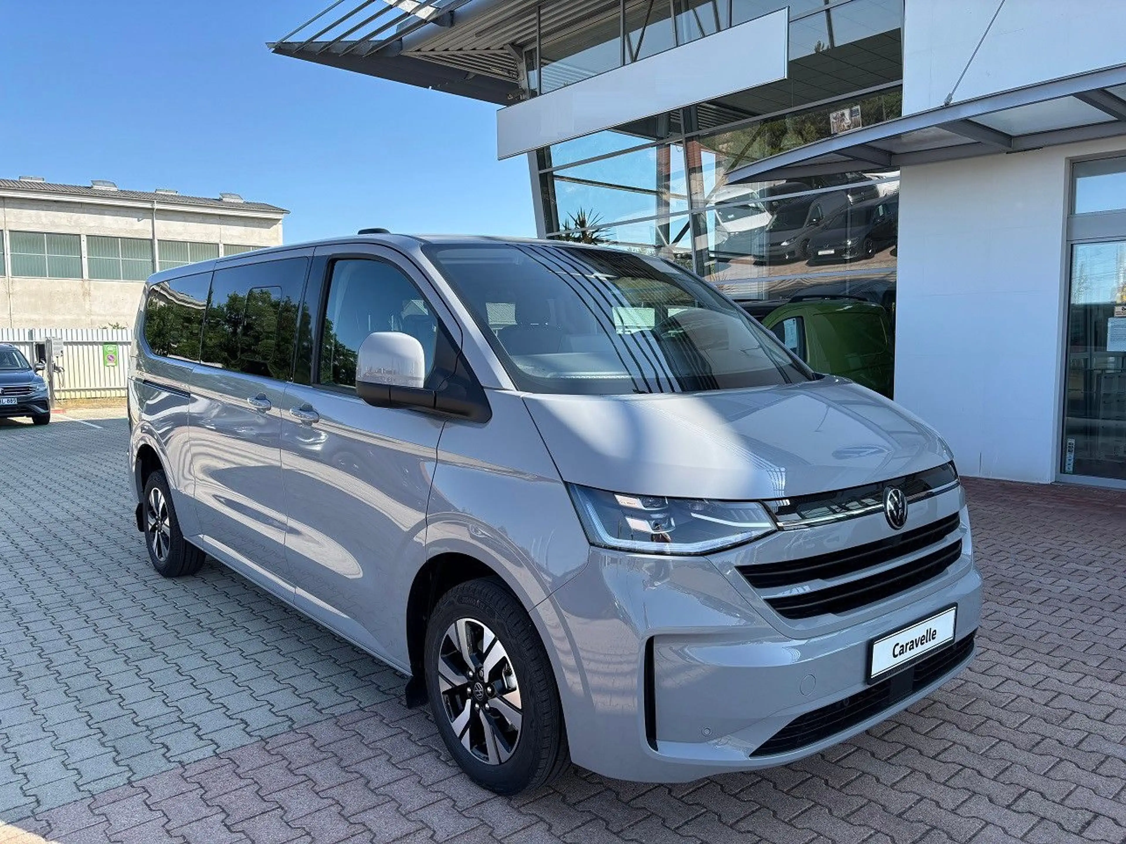 Volkswagen T7 Caravelle T7 LR Caravelle TDI DSG Style AHK ACC Side Navi