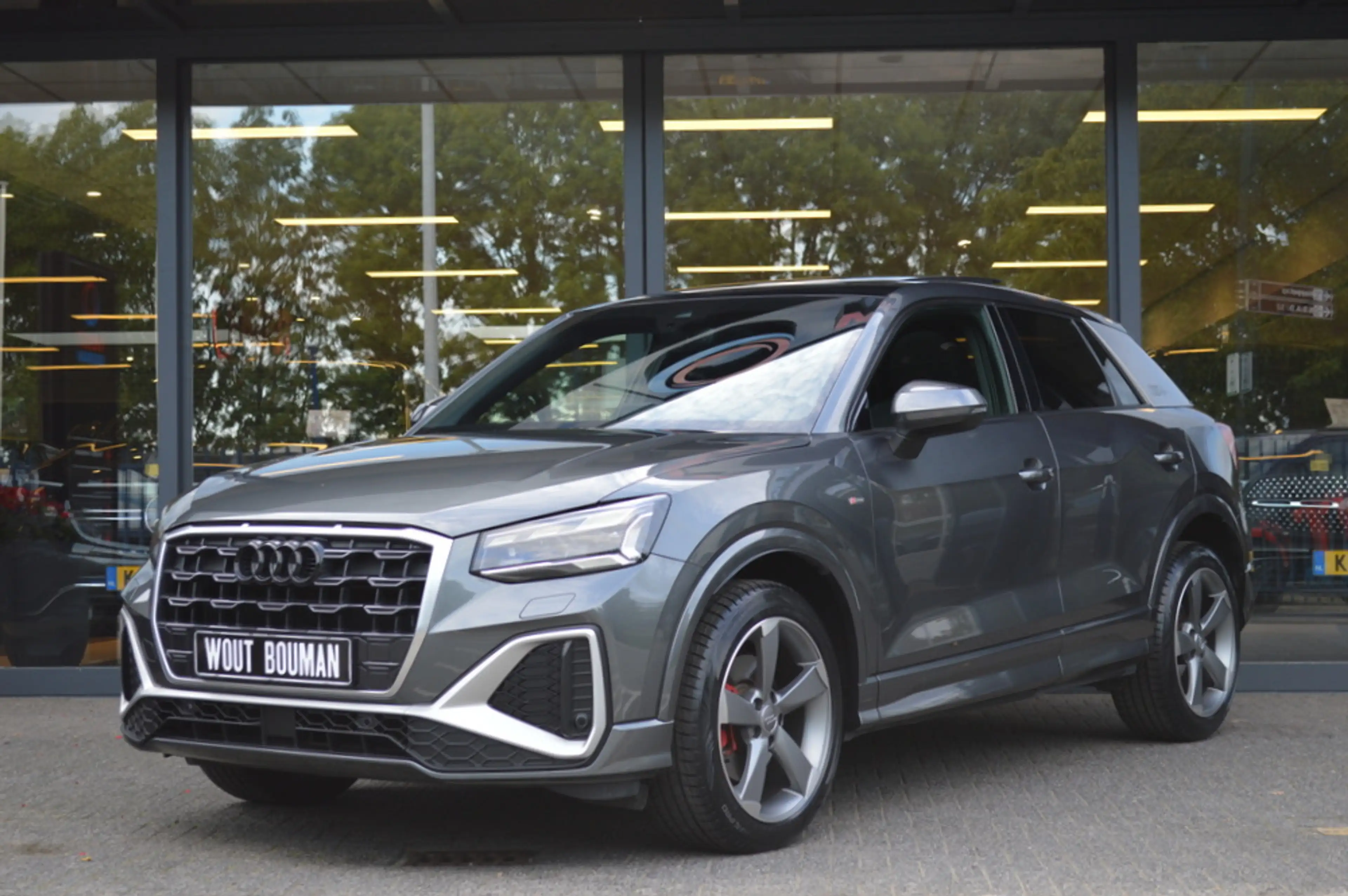 Audi Q2 35 TFSI S-Line Led Panorama Virtual Camera B&O Car — photo 2